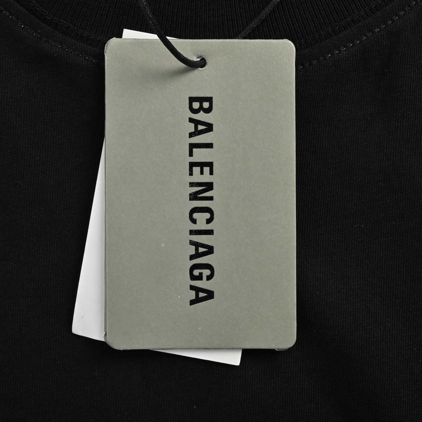 Balenciaga/巴黎世家 双臂刺绣圆环短袖-莆田鞋,莆田鞋货源,高仿鞋,高仿鞋货源,安福档口,莆田高仿鞋,莆田鞋批发,高仿鞋批发,莆田高仿运动鞋,高仿运动鞋,莆田运动鞋 Balenciaga/巴黎世家 双臂刺绣圆环短袖