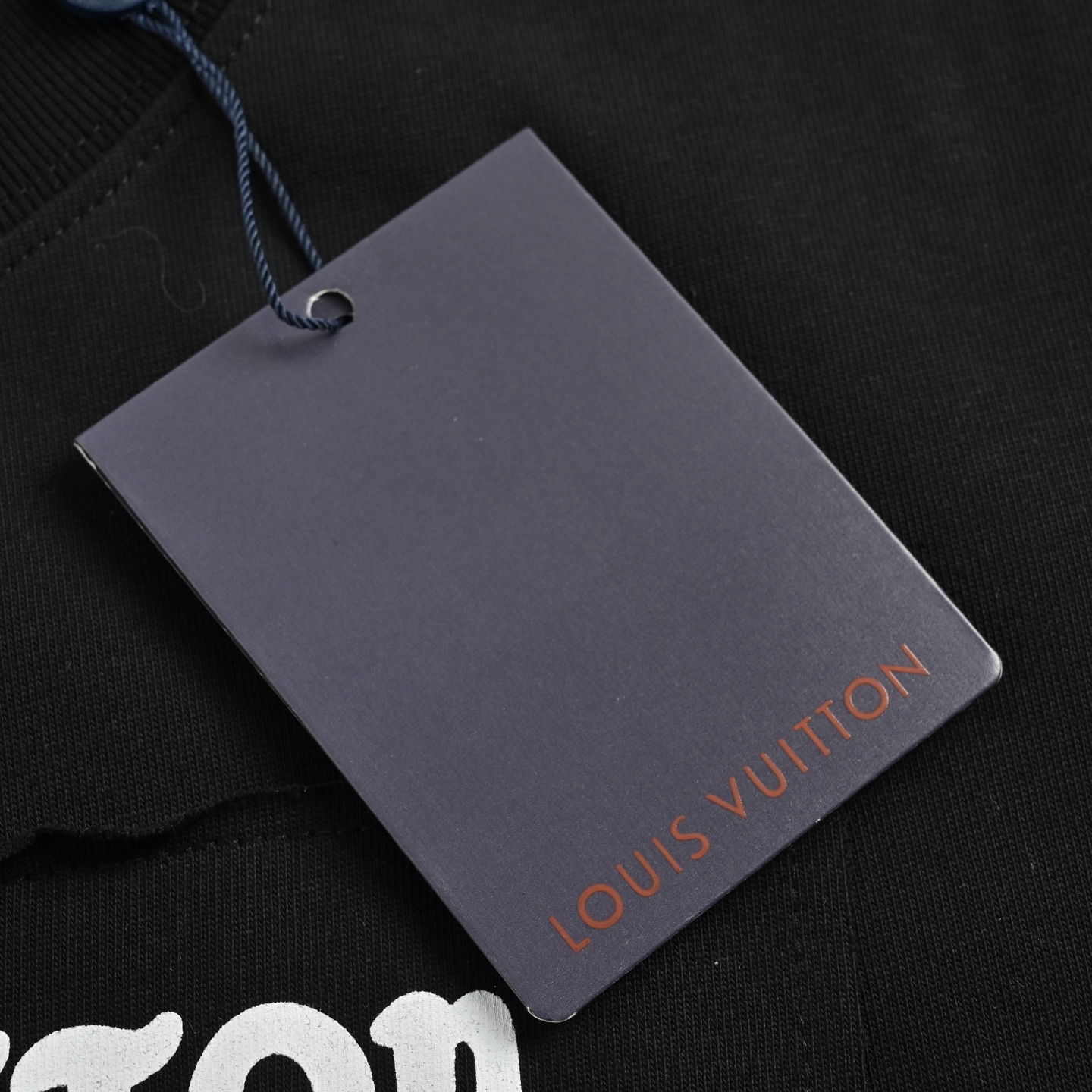 Louis Vuitton/路易威登 26ss 多标贴布短袖黑 白-莆田鞋,莆田鞋货源,高仿鞋,高仿鞋货源,安福档口,莆田高仿鞋,莆田鞋批发,高仿鞋批发,莆田高仿运动鞋,高仿运动鞋,莆田运动鞋 Louis Vuitton/路易威登 26ss 多标贴布短袖黑 白