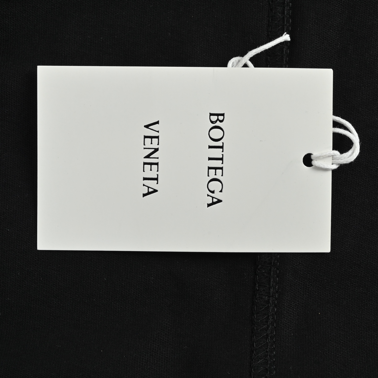 Bottega Veneta BV 皮革编织口袋短袖-Chinese UA Cheap High Quatity Brand Clothes Bags handbags Sneakers wholesale wholesaler seller from China Factory suppliers Fashion Clothing Shoes best Quality Beautiful Price Bottega Veneta BV 皮革编织口袋短袖