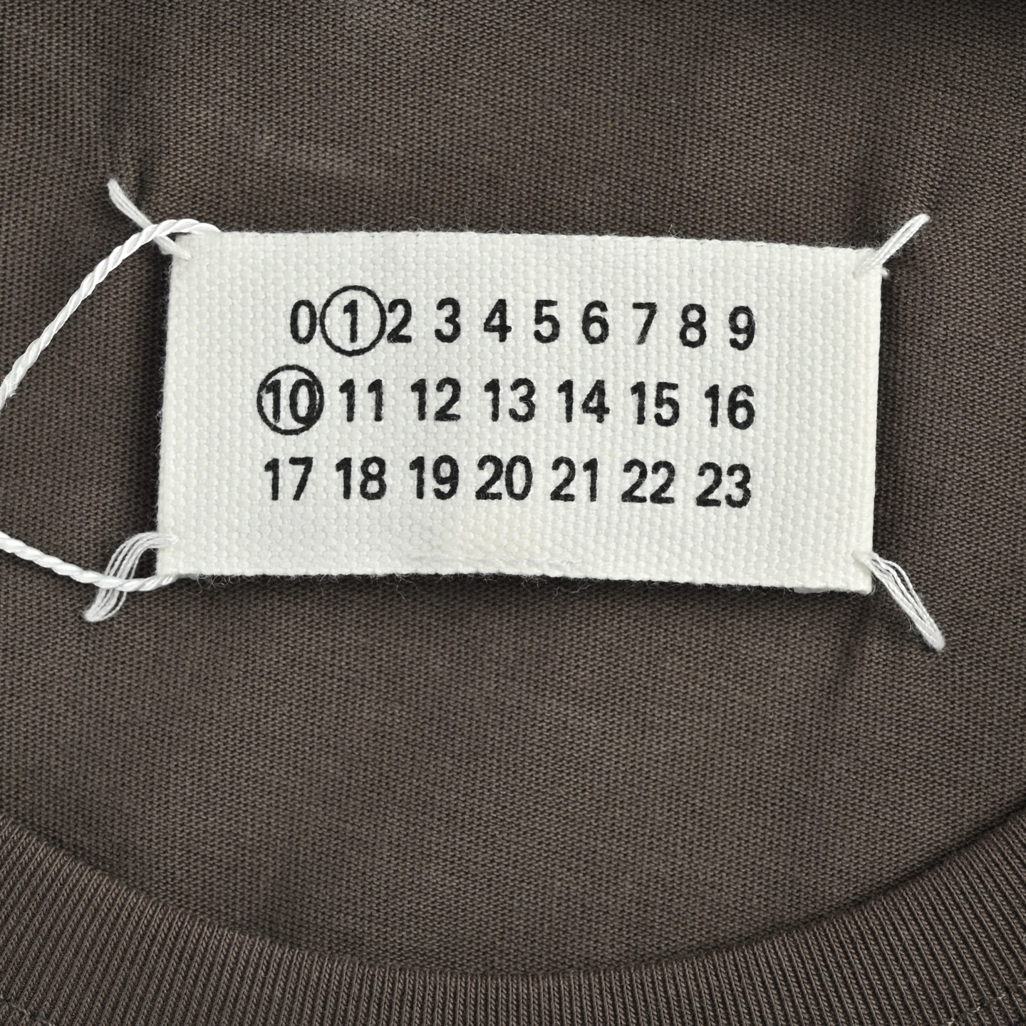 MAISON MARGIELA 马吉拉MM6 数字涂鸦短袖-Chinese UA Cheap High Quatity Brand Clothes Bags handbags Sneakers wholesale wholesaler seller from China Factory suppliers Fashion Clothing Shoes best Quality Beautiful Price MAISON MARGIELA 马吉拉MM6 数字涂鸦短袖