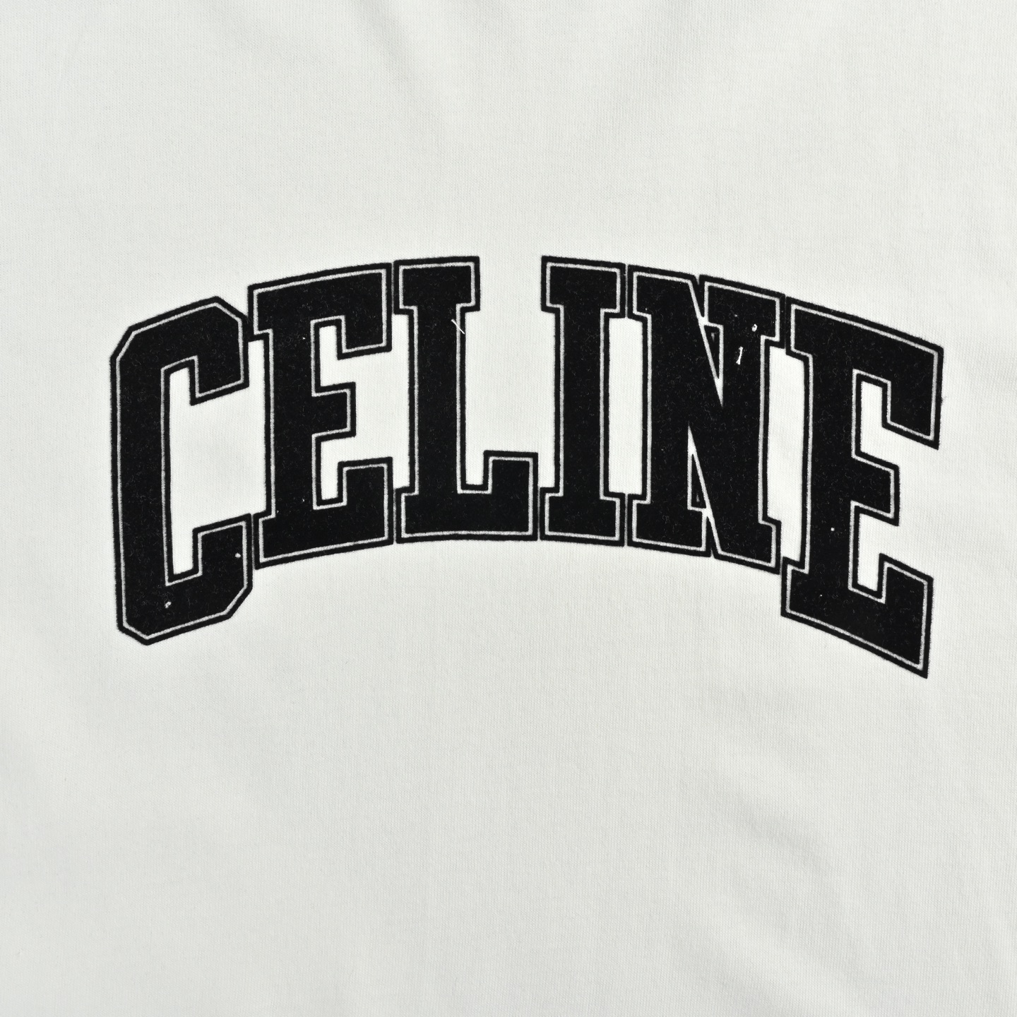 Celine 赛琳 弧型植绒印花短袖