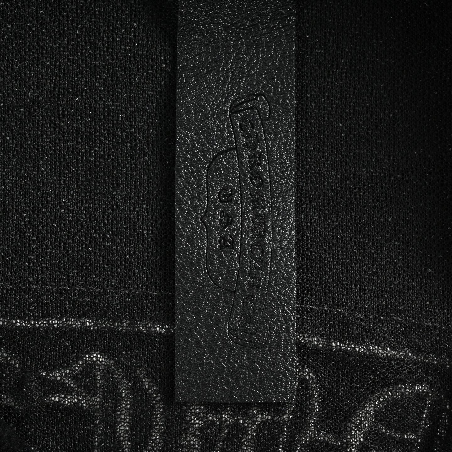 Chrome Hearts/克罗心 流苏贴布梵文字母刺绣短袖-莆田鞋,莆田鞋货源,高仿鞋,高仿鞋货源,安福档口,莆田高仿鞋,莆田鞋批发,高仿鞋批发,莆田高仿运动鞋,高仿运动鞋,莆田运动鞋 Chrome Hearts/克罗心 流苏贴布梵文字母刺绣短袖