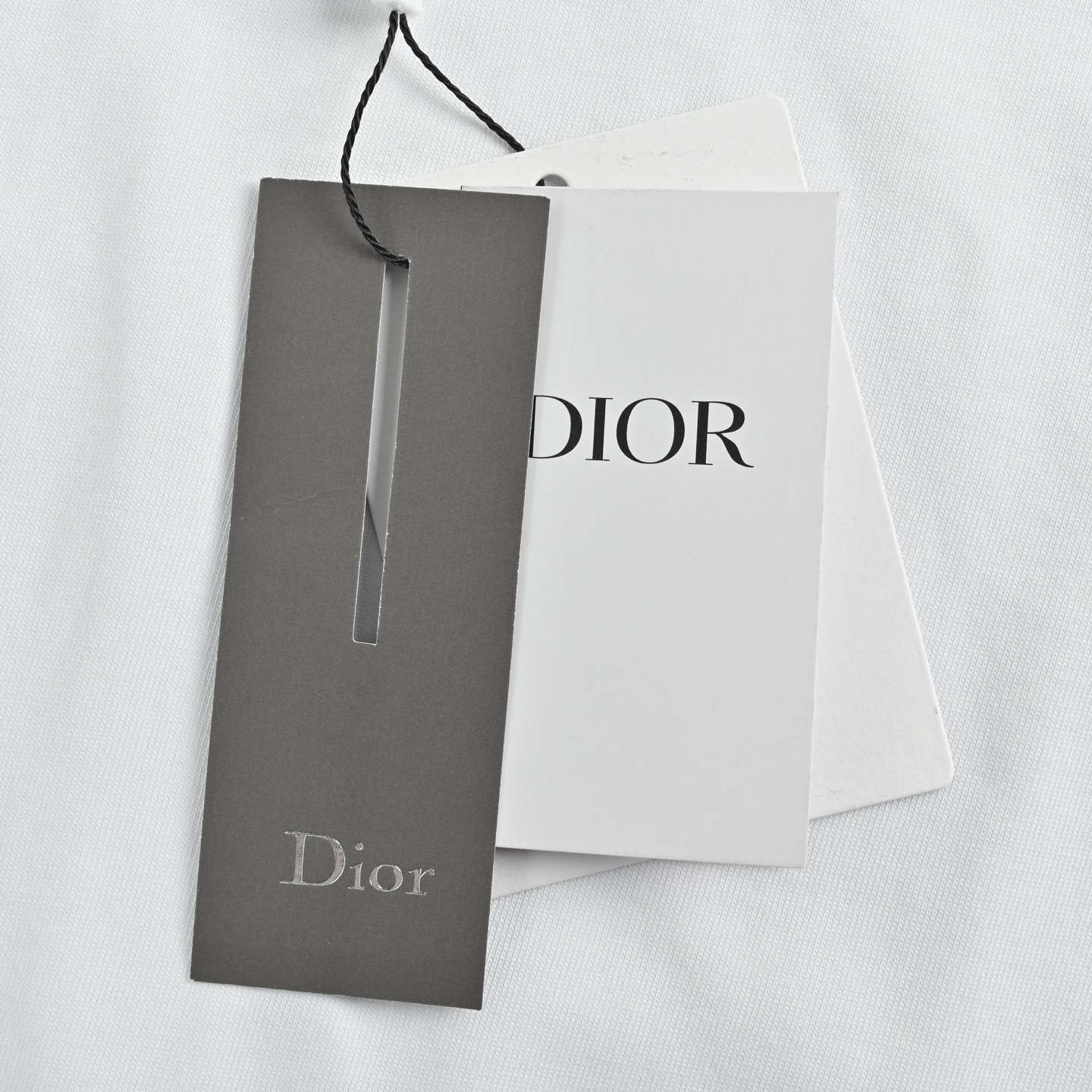 Dior 迪奥 全身雏菊刺绣短袖-Chinese UA Cheap High Quatity Brand Clothes Bags handbags Sneakers wholesale wholesaler seller from China Factory suppliers Fashion Clothing Shoes best Quality Beautiful Price Dior 迪奥 全身雏菊刺绣短袖