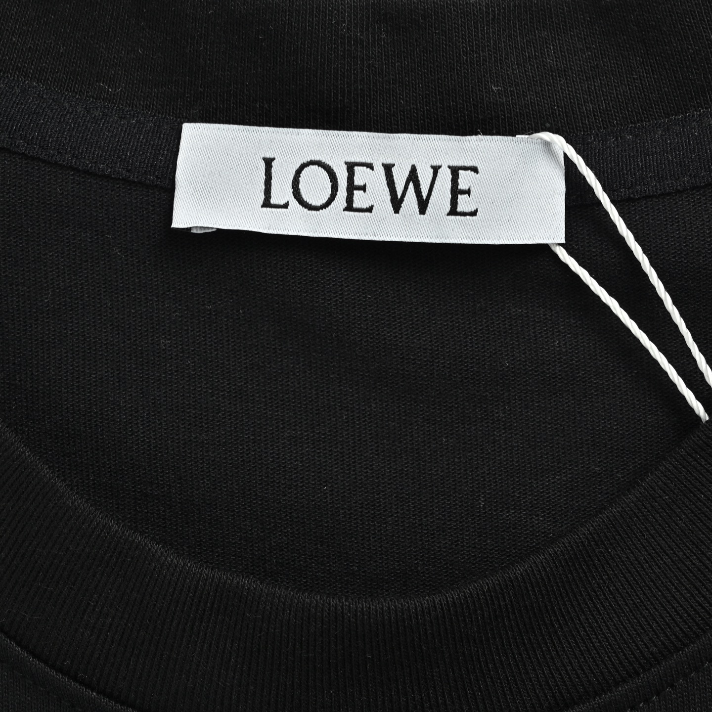 Loewe 罗意威 假口袋错位字母刺绣短袖 罗意威新款T恤-Chinese UA Cheap High Quatity Brand Clothes Bags handbags Sneakers wholesale wholesaler seller from China Factory suppliers Fashion Clothing Shoes best Quality Beautiful Price Loewe 罗意威 假口袋错位字母刺绣短袖 罗意威新款T恤