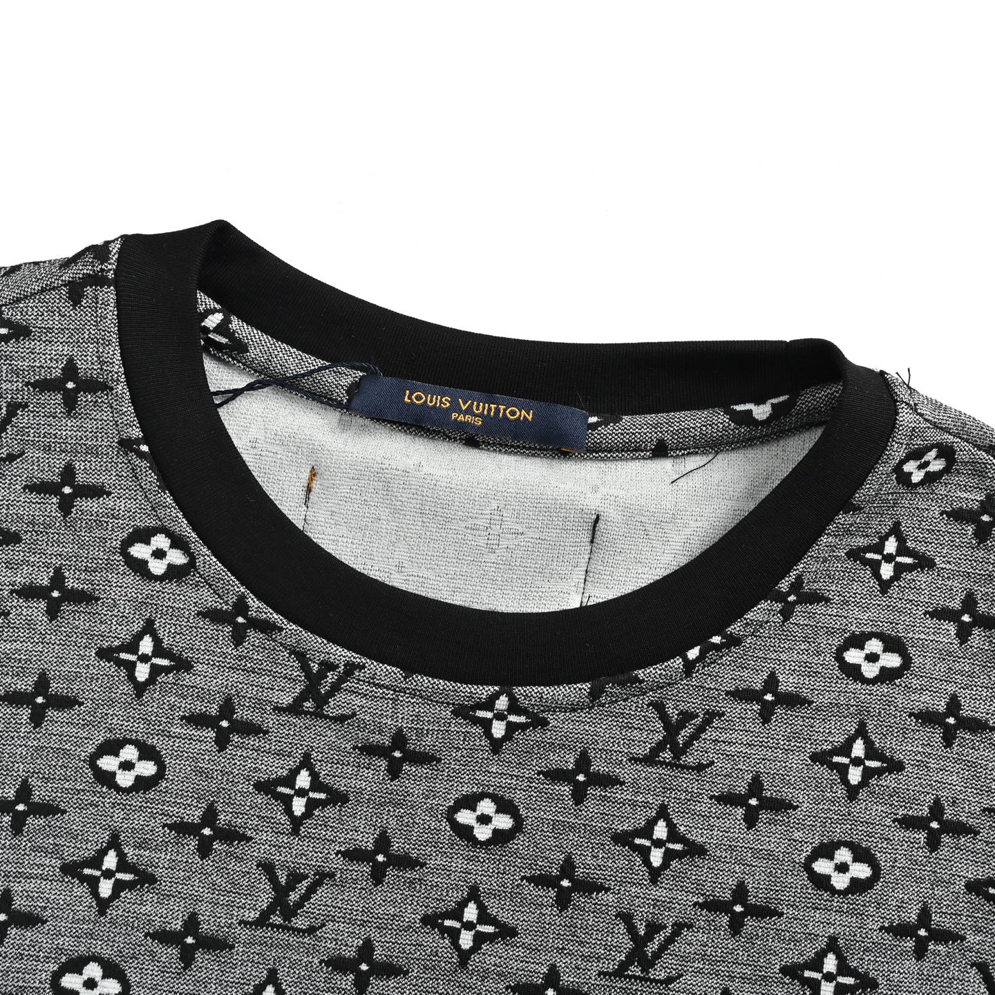 Louis Vuitton 路易威登 26ss 满幅老花提花短袖-Chinese UA Cheap High Quatity Brand Clothes Bags handbags Sneakers wholesale wholesaler seller from China Factory suppliers Fashion Clothing Shoes best Quality Beautiful Price Louis Vuitton 路易威登 26ss 满幅老花提花短袖