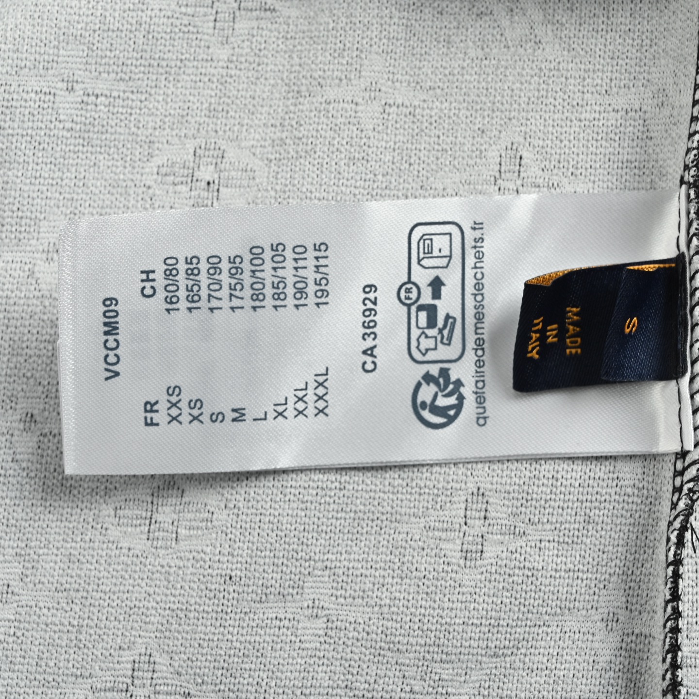 Louis Vuitton 路易威登 26ss 满幅老花提花短袖-Chinese UA Cheap High Quatity Brand Clothes Bags handbags Sneakers wholesale wholesaler seller from China Factory suppliers Fashion Clothing Shoes best Quality Beautiful Price Louis Vuitton 路易威登 26ss 满幅老花提花短袖