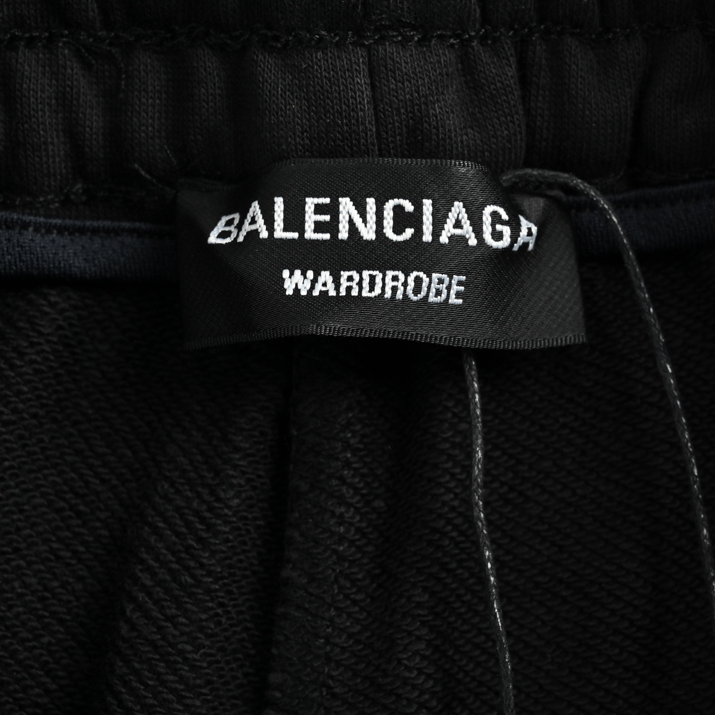 Balenciaga 巴黎世家 喷绘刺绣字母短裤-Chinese UA Cheap High Quatity Brand Clothes Bags handbags Sneakers wholesale wholesaler seller from China Factory suppliers Fashion Clothing Shoes best Quality Beautiful Price Balenciaga 巴黎世家 喷绘刺绣字母短裤