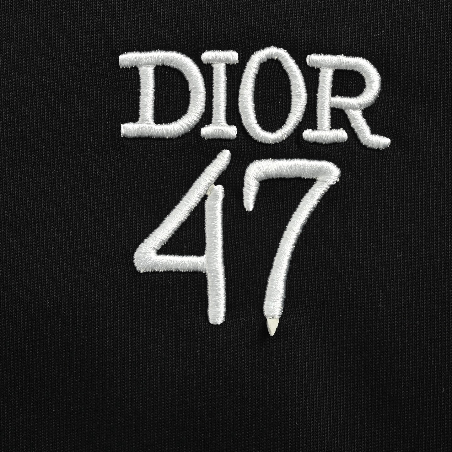 Dior/迪奥 26ss 字母刺绣贴布短袖 白 黑-Chinese UA Cheap High Quatity Brand Clothes Bags handbags Sneakers wholesale wholesaler seller from China Factory suppliers Fashion Clothing Shoes best Quality Beautiful Price Dior/迪奥 26ss 字母刺绣贴布短袖 白 黑