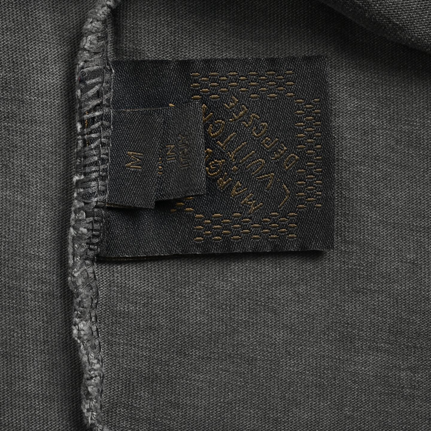 Louis Vuitton/路易威登26ss 字母logo贴布刺绣短袖-Top High Quatity Cheap Sneakers Fashion Clothing Clothes Bags handbags Shoes of all Brand wholesale With The best Quality And Beautiful Price from China Factory Chinese suppliers wholesaler seller Louis Vuitton/路易威登26ss 字母logo贴布刺绣短袖