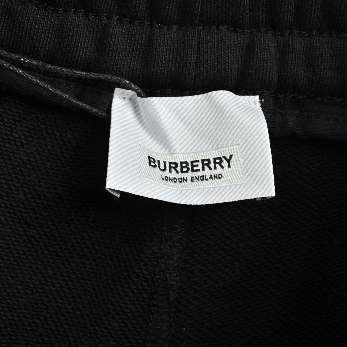Burberry/巴宝莉 侧边格纹拼接短裤