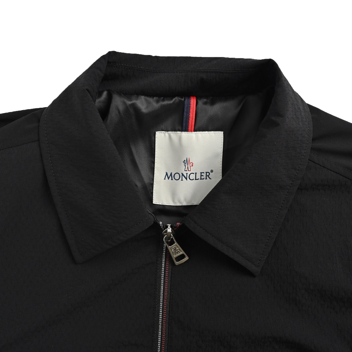 Moncler 蒙口 经典手臂Logo翻领薄外套-Chinese UA Cheap High Quatity Brand Clothes Bags handbags Sneakers wholesale wholesaler seller from China Factory suppliers Fashion Clothing Shoes best Quality Beautiful Price Moncler 蒙口 经典手臂Logo翻领薄外套
