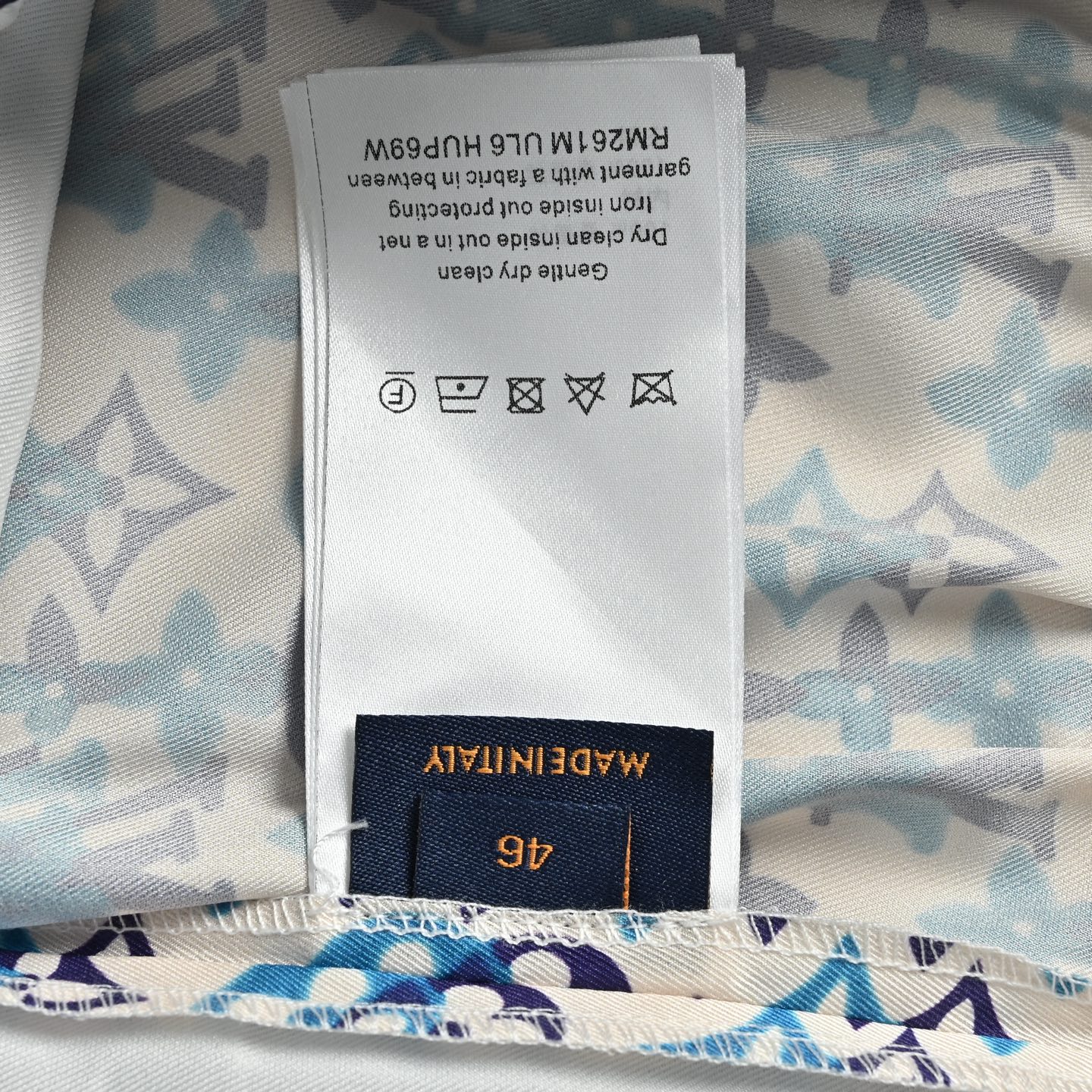Louis Vuitton 路易威登 全幅老花印花套装短裤-Chinese UA Cheap High Quatity Brand Clothes Bags handbags Sneakers wholesale wholesaler seller from China Factory suppliers Fashion Clothing Shoes best Quality Beautiful Price Louis Vuitton 路易威登 全幅老花印花套装短裤