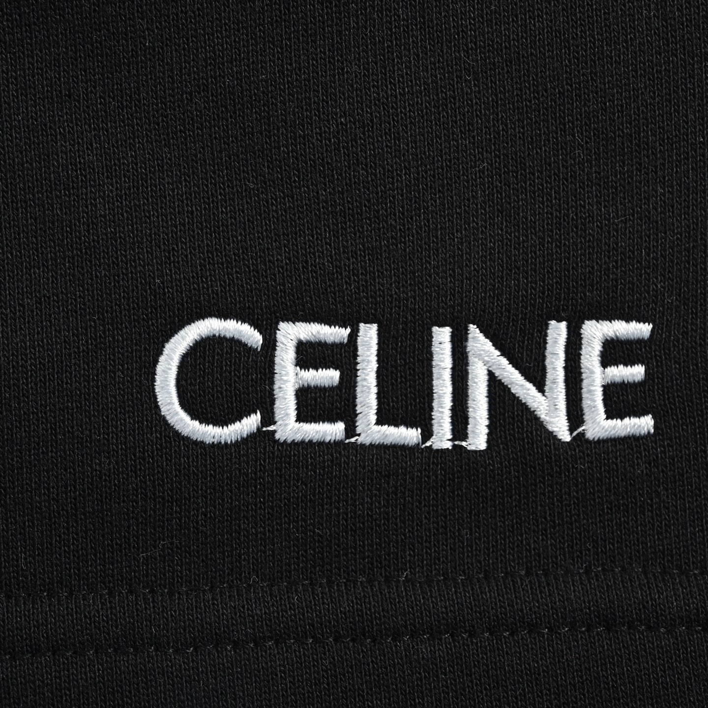 Celine 赛琳 经典织带刺绣字母短裤-Chinese UA Cheap High Quatity Brand Clothes Bags handbags Sneakers wholesale wholesaler seller from China Factory suppliers Fashion Clothing Shoes best Quality Beautiful Price Celine 赛琳 经典织带刺绣字母短裤