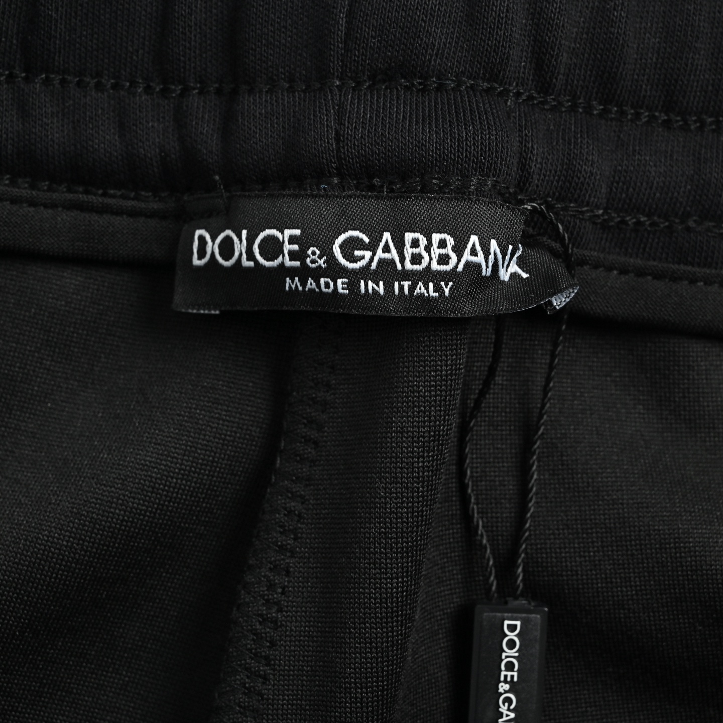 DG 杜嘉班纳 压胶logo做旧短裤-Chinese wholesaler seller Clothes Bags handbags wholesale Shoes High Quatity wholesaler seller Cheap Sneakers from China Factory Chinese suppliers china wholesale clothing wholesaler seller DG 杜嘉班纳 压胶logo做旧短裤