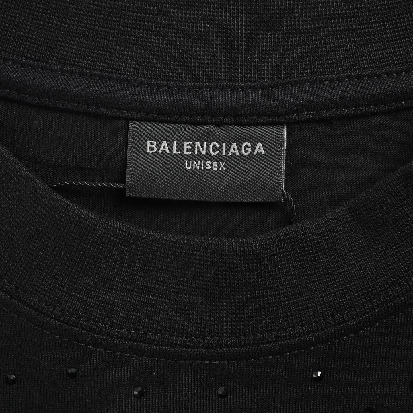 Balenciaga 巴黎世家 烫钻满钻小字母刺绣短袖-Chinese UA Cheap High Quatity Brand Clothes Bags handbags Sneakers wholesale wholesaler seller from China Factory suppliers Fashion Clothing Shoes best Quality Beautiful Price Balenciaga 巴黎世家 烫钻满钻小字母刺绣短袖