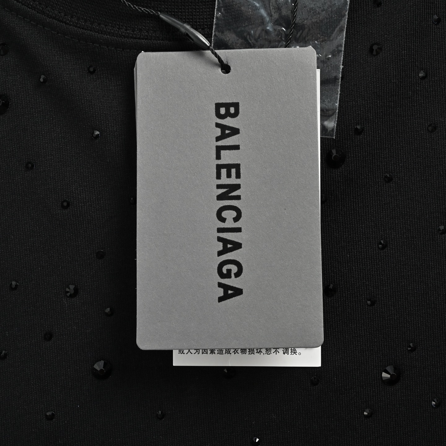 Balenciaga 巴黎世家 烫钻满钻小字母刺绣短袖-Chinese UA Cheap High Quatity Brand Clothes Bags handbags Sneakers wholesale wholesaler seller from China Factory suppliers Fashion Clothing Shoes best Quality Beautiful Price Balenciaga 巴黎世家 烫钻满钻小字母刺绣短袖