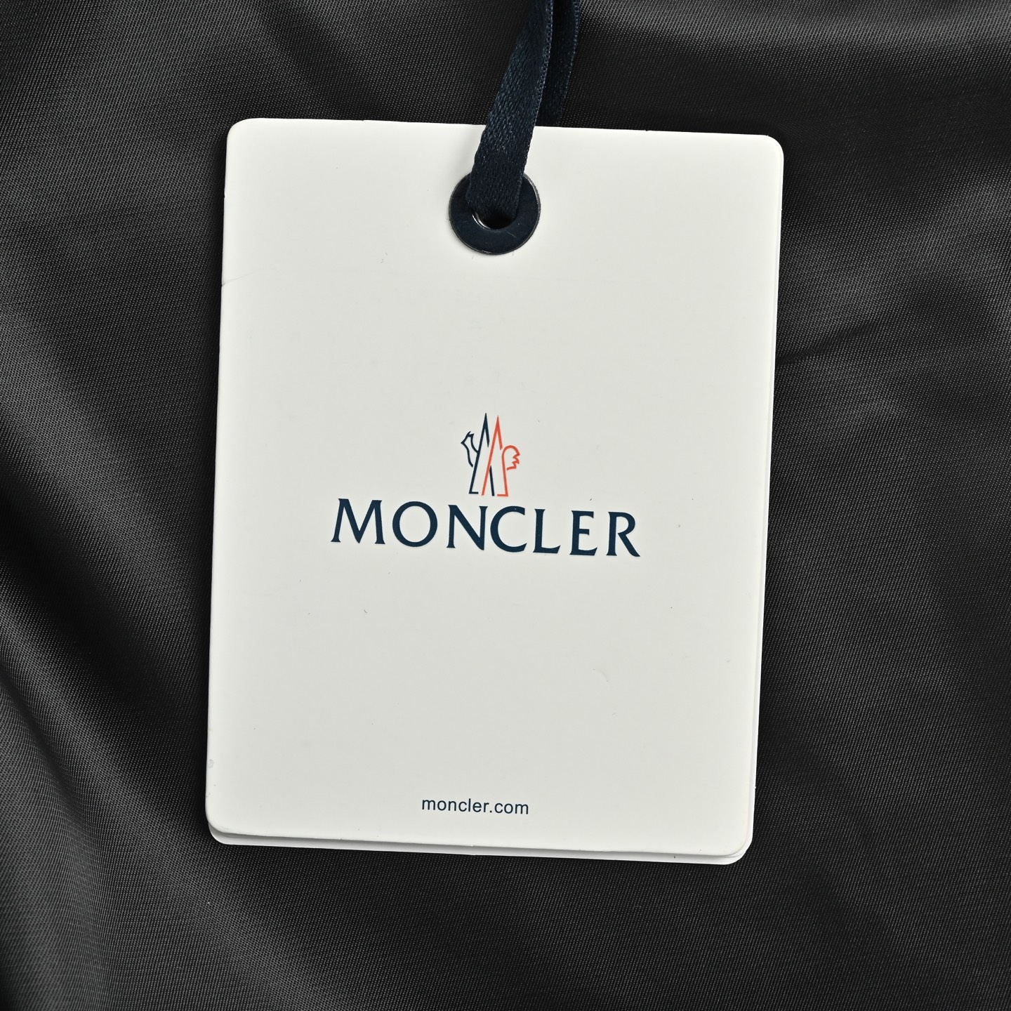 Moncler 蒙口 手臂口袋轻奢休闲风连帽薄外套