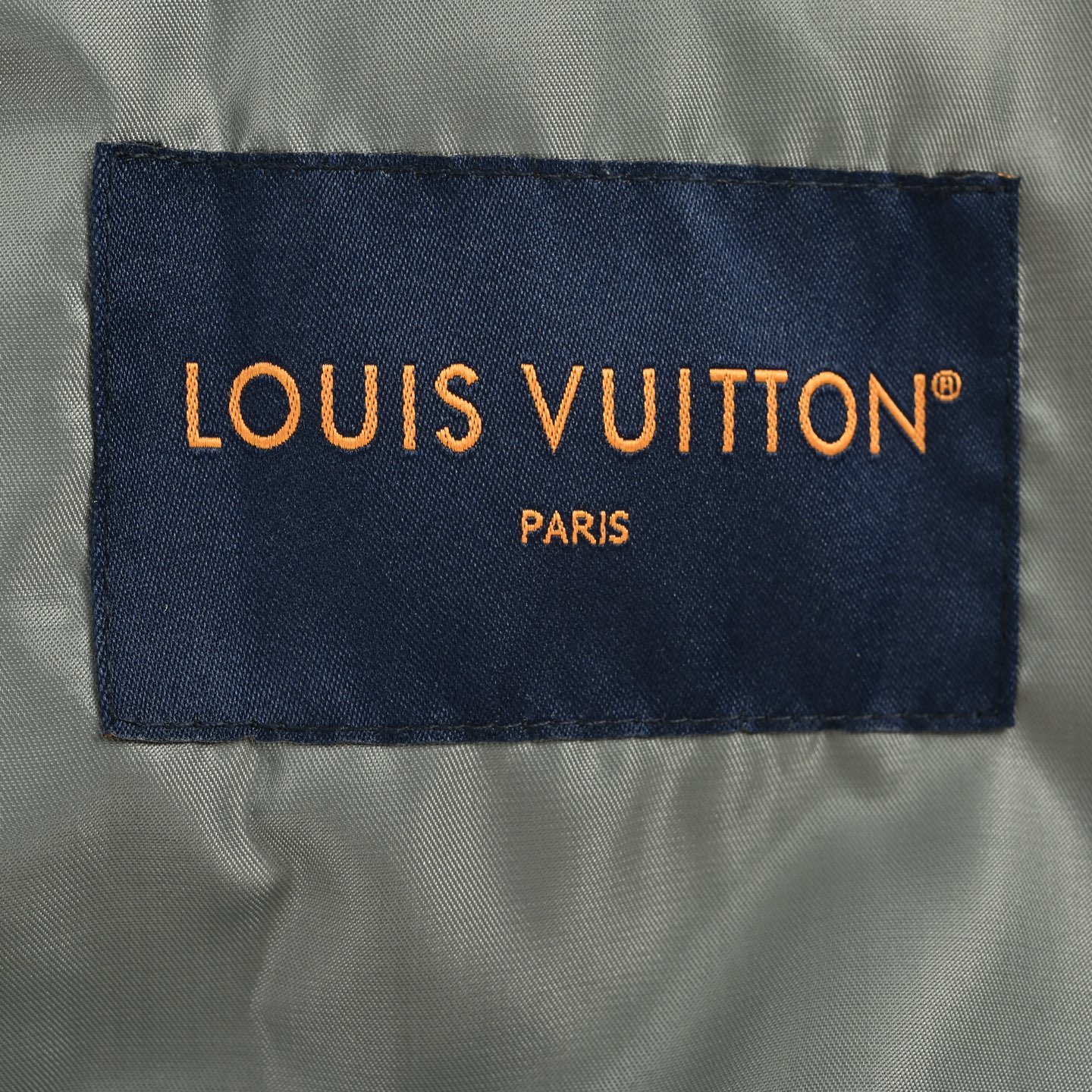 Louis Vuitton 路易威登 拼色立领拉链夹克外套-Chinese wholesaler seller Clothes Bags handbags wholesale Shoes High Quatity wholesaler seller Cheap Sneakers from China Factory Chinese suppliers china wholesale clothing wholesaler seller Louis Vuitton 路易威登 拼色立领拉链夹克外套