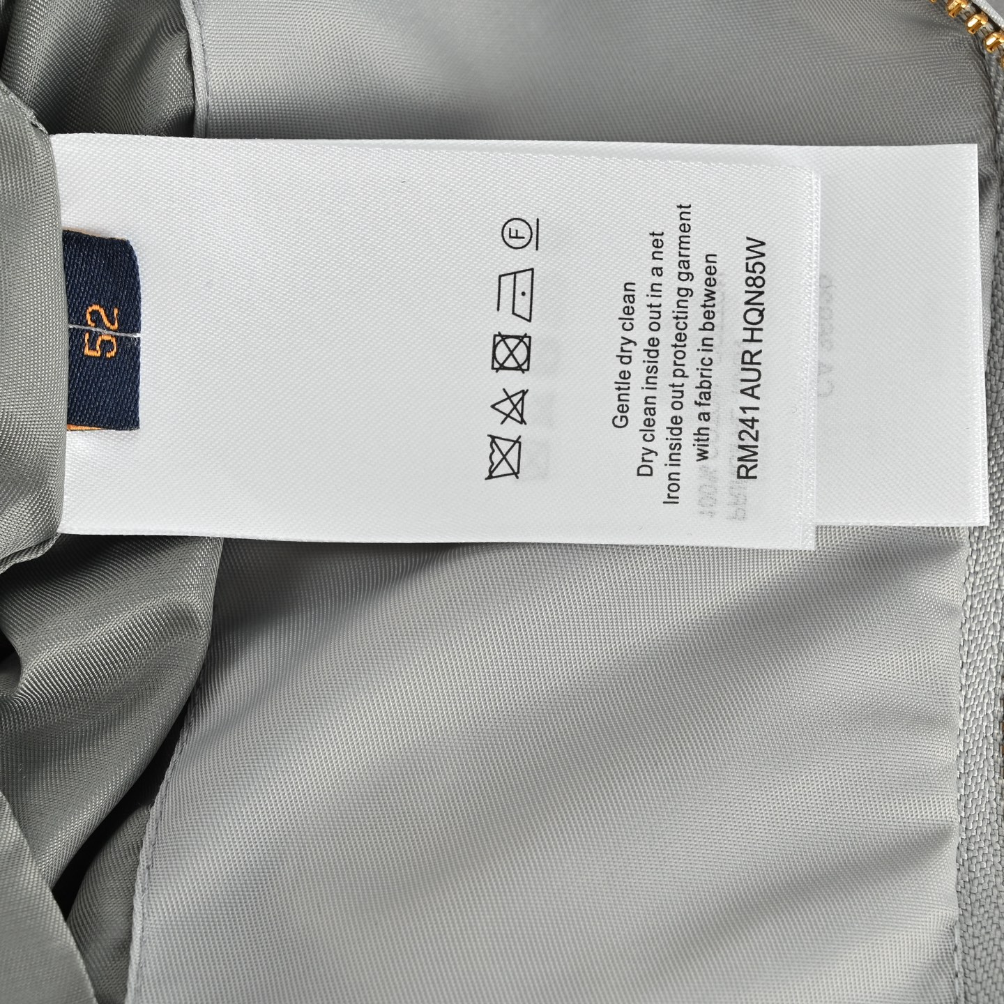 Louis Vuitton 路易威登 拼色立领拉链夹克外套-Chinese wholesaler seller Clothes Bags handbags wholesale Shoes High Quatity wholesaler seller Cheap Sneakers from China Factory Chinese suppliers china wholesale clothing wholesaler seller Louis Vuitton 路易威登 拼色立领拉链夹克外套