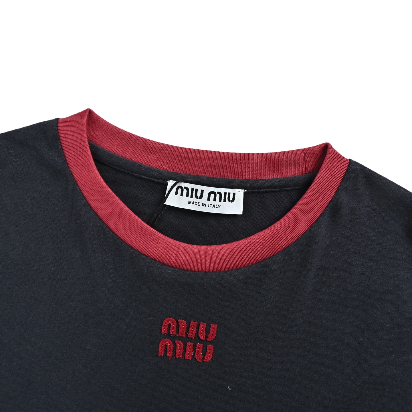 Miu Miu 缪缪 26ss 撞色拼接长袖T恤-Chinese UA Cheap High Quatity Brand Clothes Bags handbags Sneakers wholesale wholesaler seller from China Factory suppliers Fashion Clothing Shoes best Quality Beautiful Price Miu Miu 缪缪 26ss 撞色拼接长袖T恤