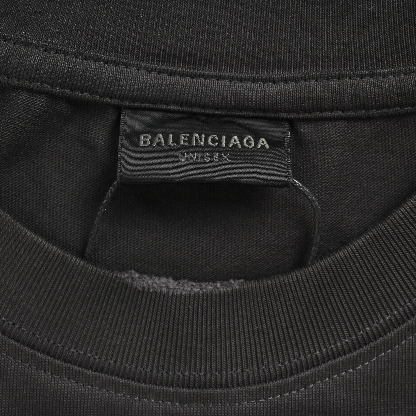 Balenciaga 巴黎世家 水洗泥染几何logo双B破洞短袖