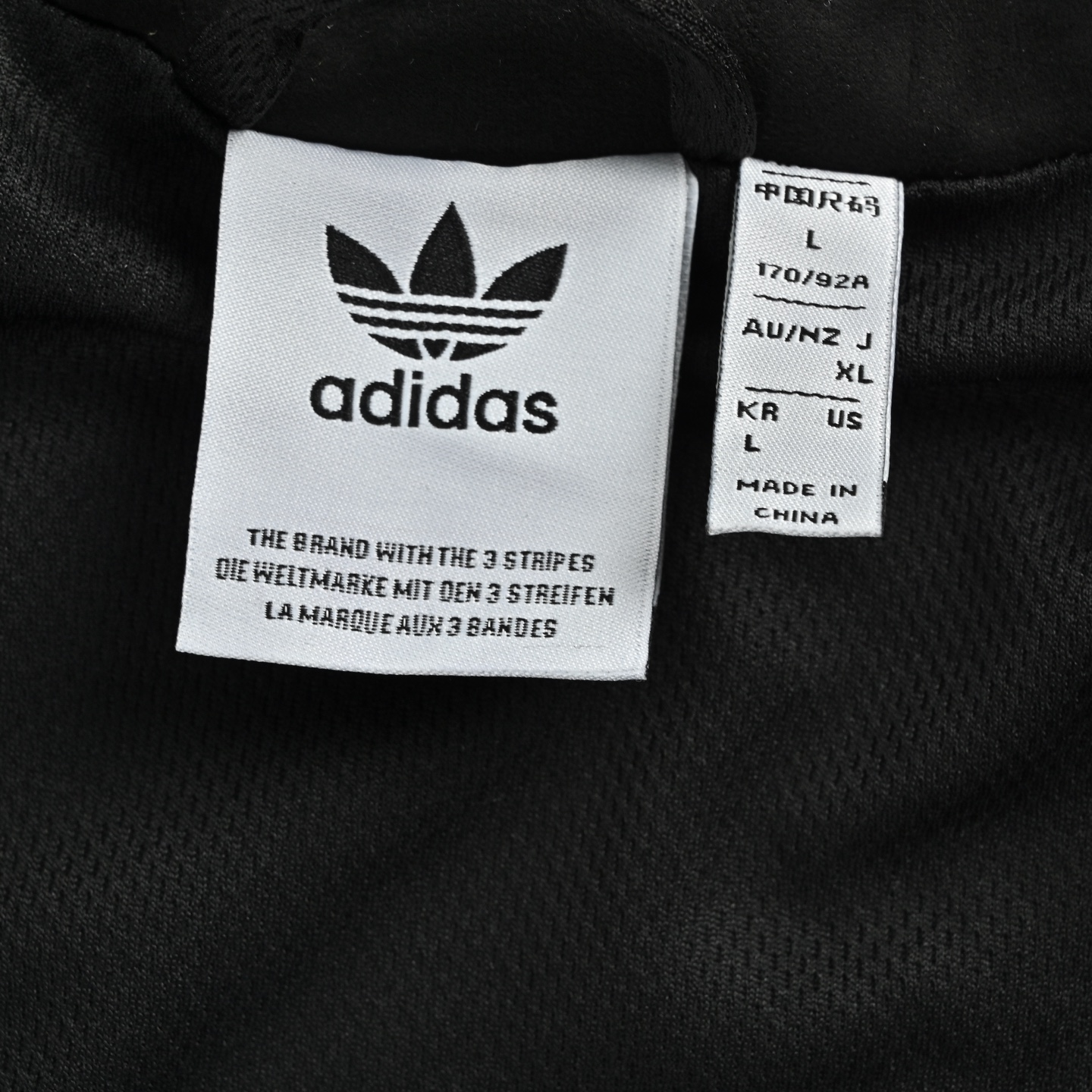 Adidas 阿迪达斯 新年限定 三叶草刺绣Logo麂皮唐装盘扣外套-Chinese UA Cheap High Quatity Brand Clothes Bags handbags Sneakers wholesale wholesaler seller from China Factory suppliers Fashion Clothing Shoes best Quality Beautiful Price Adidas 阿迪达斯 新年限定 三叶草刺绣Logo麂皮唐装盘扣外套