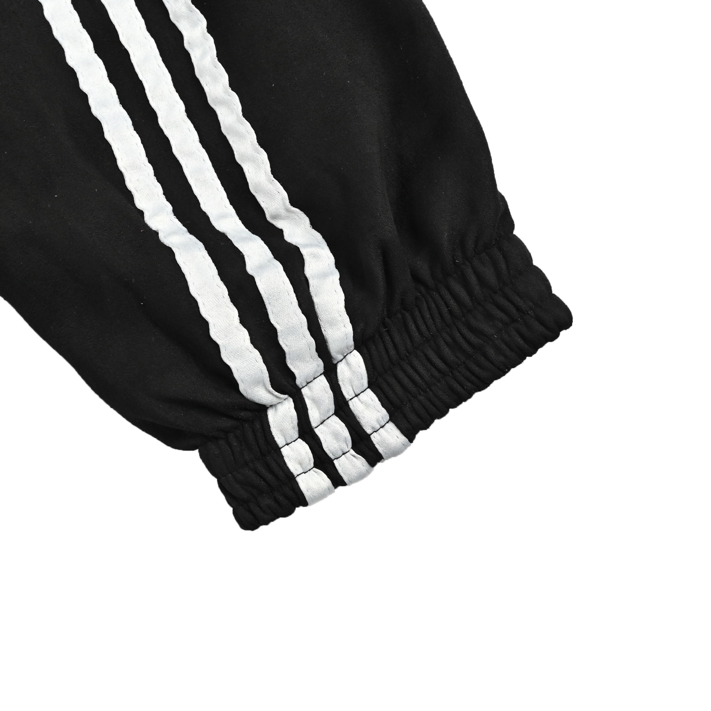 Adidas 阿迪达斯 新年限定 三叶草刺绣Logo麂皮唐装盘扣外套-Chinese UA Cheap High Quatity Brand Clothes Bags handbags Sneakers wholesale wholesaler seller from China Factory suppliers Fashion Clothing Shoes best Quality Beautiful Price Adidas 阿迪达斯 新年限定 三叶草刺绣Logo麂皮唐装盘扣外套