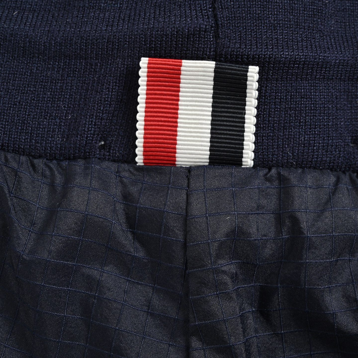 Thom Browne 汤姆布朗 双层梭织四杠防晒短裤-Top High Quatity Cheap Sneakers Fashion Clothing Clothes Bags handbags Shoes of all Brand wholesale With The best Quality And Beautiful Price from China Factory Chinese suppliers wholesaler seller Thom Browne 汤姆布朗 双层梭织四杠防晒短裤