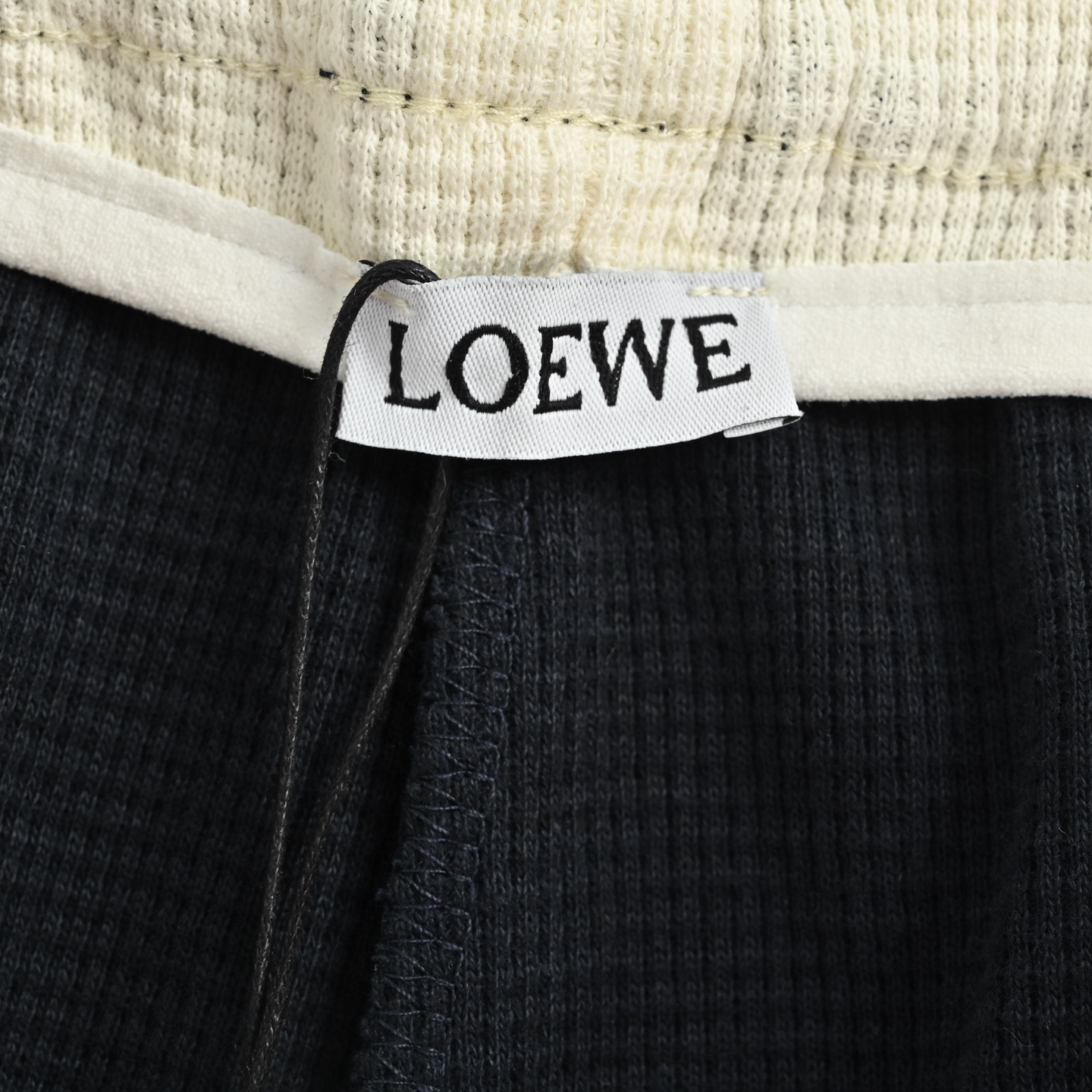 Loewe 罗意威 撞色华夫格刺绣徽标短裤 字母 拼皮口袋标五分裤