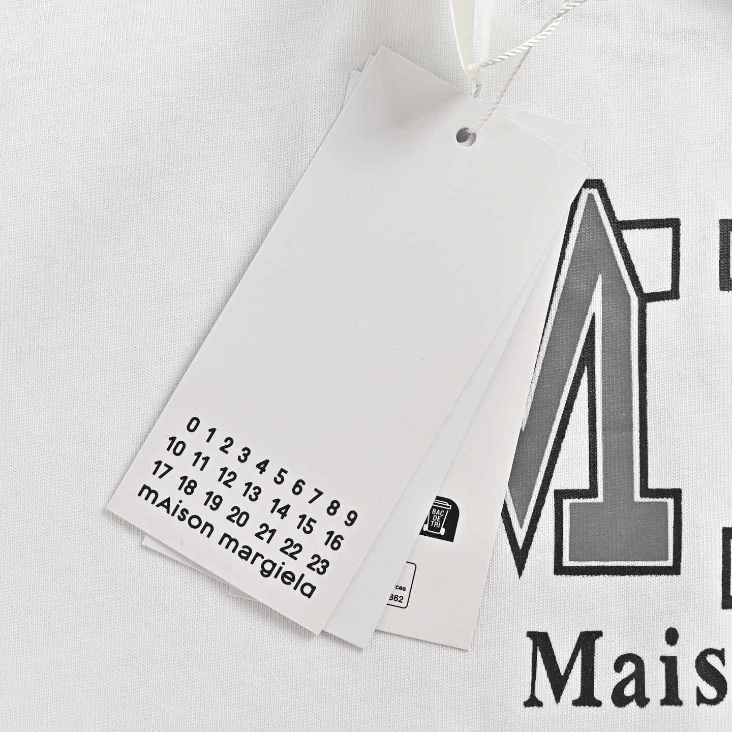 MaisonMargiela 马吉拉 MM10印花圆领短袖-Chinese UA Cheap High Quatity Brand Clothes Bags handbags Sneakers wholesale wholesaler seller from China Factory suppliers Fashion Clothing Shoes best Quality Beautiful Price MaisonMargiela 马吉拉 MM10印花圆领短袖