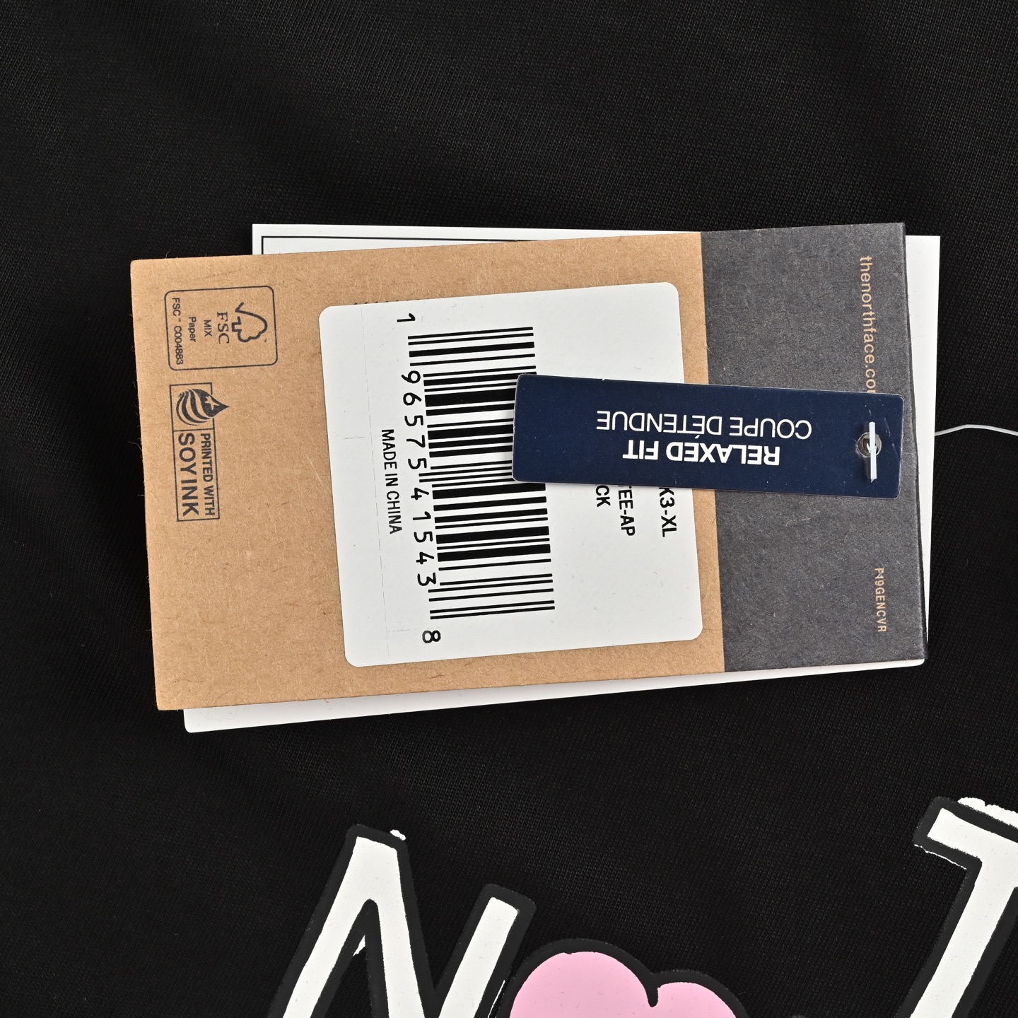 The North Face 北面 情人节限定爱心印花短袖黑色 白色-Chinese UA Cheap High Quatity Brand Clothes Bags handbags Sneakers wholesale wholesaler seller from China Factory suppliers Fashion Clothing Shoes best Quality Beautiful Price The North Face 北面 情人节限定爱心印花短袖黑色 白色