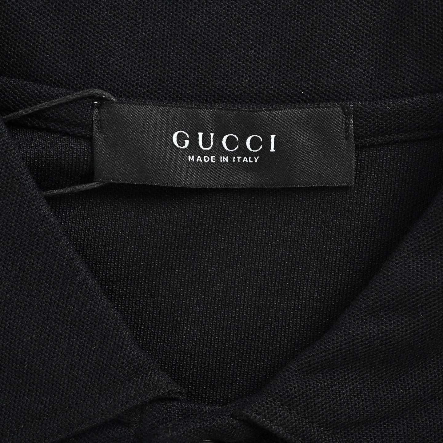 Gucci/古驰 26ss 经典盾牌骑士刺绣Polo短袖-莆田鞋,莆田鞋货源,高仿鞋,高仿鞋货源,安福档口,莆田高仿鞋,莆田鞋批发,高仿鞋批发,莆田高仿运动鞋,高仿运动鞋,莆田运动鞋 Gucci/古驰 26ss 经典盾牌骑士刺绣Polo短袖