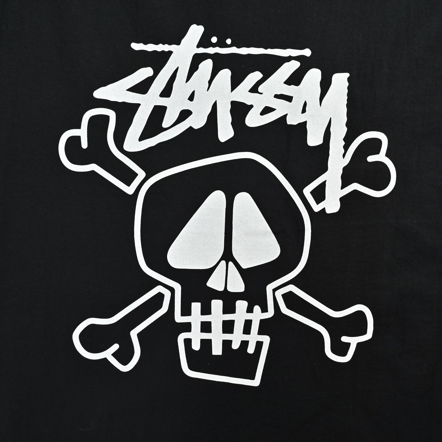 Stussy/斯图西 骷髅印花圆领短袖 黑色-Top High Quatity Cheap Sneakers Fashion Clothing Clothes Bags handbags Shoes of all Brand wholesale With The best Quality And Beautiful Price from China Factory Chinese suppliers wholesaler seller Stussy/斯图西 骷髅印花圆领短袖 黑色