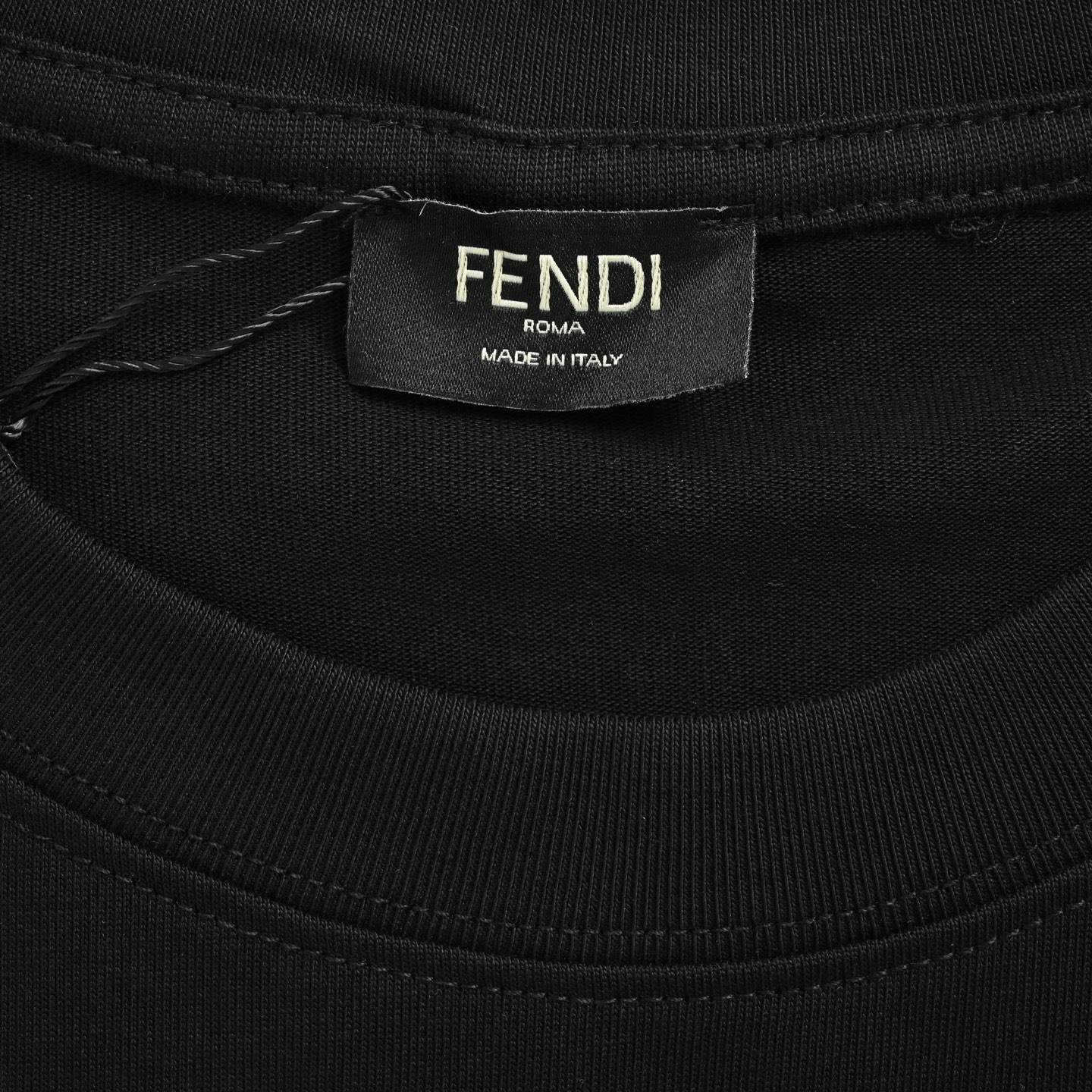 Fendi 芬迪 竹节纹刺绣双F logo短袖-Chinese UA Cheap High Quatity Brand Clothes Bags handbags Sneakers wholesale wholesaler seller from China Factory suppliers Fashion Clothing Shoes best Quality Beautiful Price Fendi 芬迪 竹节纹刺绣双F logo短袖