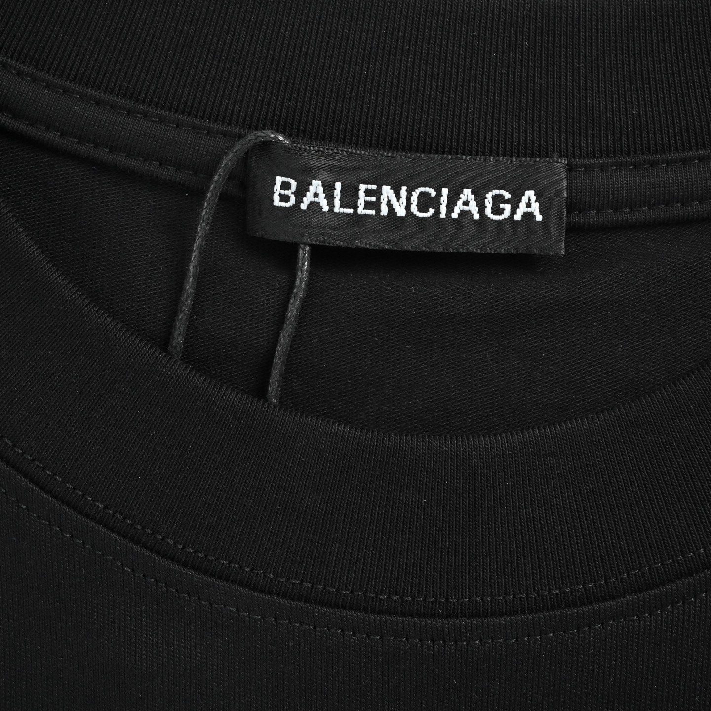 Balenciaga/巴黎世家 烧花破坏贴布刺绣短袖-Top High Quatity Cheap Sneakers Fashion Clothing Clothes Bags handbags Shoes of all Brand wholesale With The best Quality And Beautiful Price from China Factory Chinese suppliers wholesaler seller Balenciaga/巴黎世家 烧花破坏贴布刺绣短袖