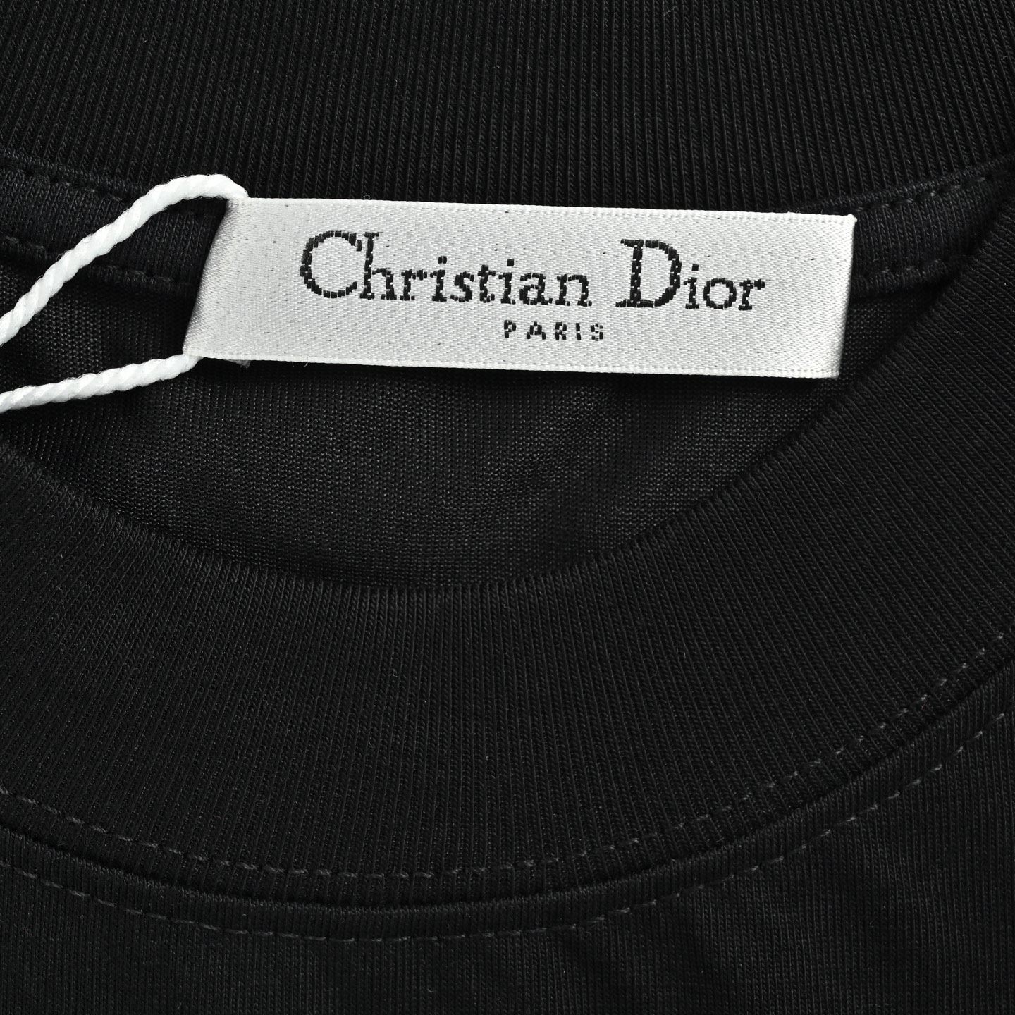 Dior/迪奥 26ss 植绒字母logo印花短袖-Chinese UA Cheap High Quatity Brand Clothes Bags handbags Sneakers wholesale wholesaler seller from China Factory suppliers Fashion Clothing Shoes best Quality Beautiful Price Dior/迪奥 26ss 植绒字母logo印花短袖