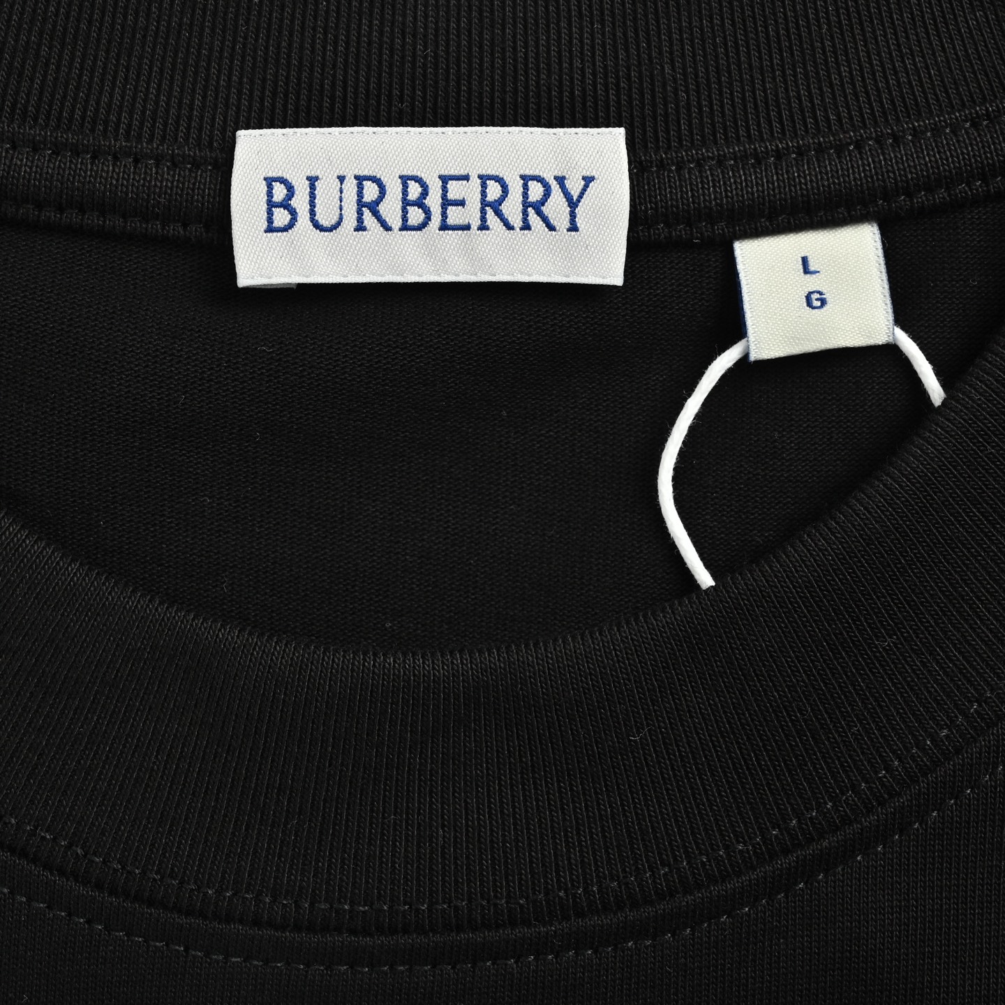 Burberry 巴宝莉 圆战马骑士格纹骑士印章刺绣短袖 原-Chinese UA Cheap High Quatity Brand Clothes Bags handbags Sneakers wholesale wholesaler seller from China Factory suppliers Fashion Clothing Shoes best Quality Beautiful Price Burberry 巴宝莉 圆战马骑士格纹骑士印章刺绣短袖 原