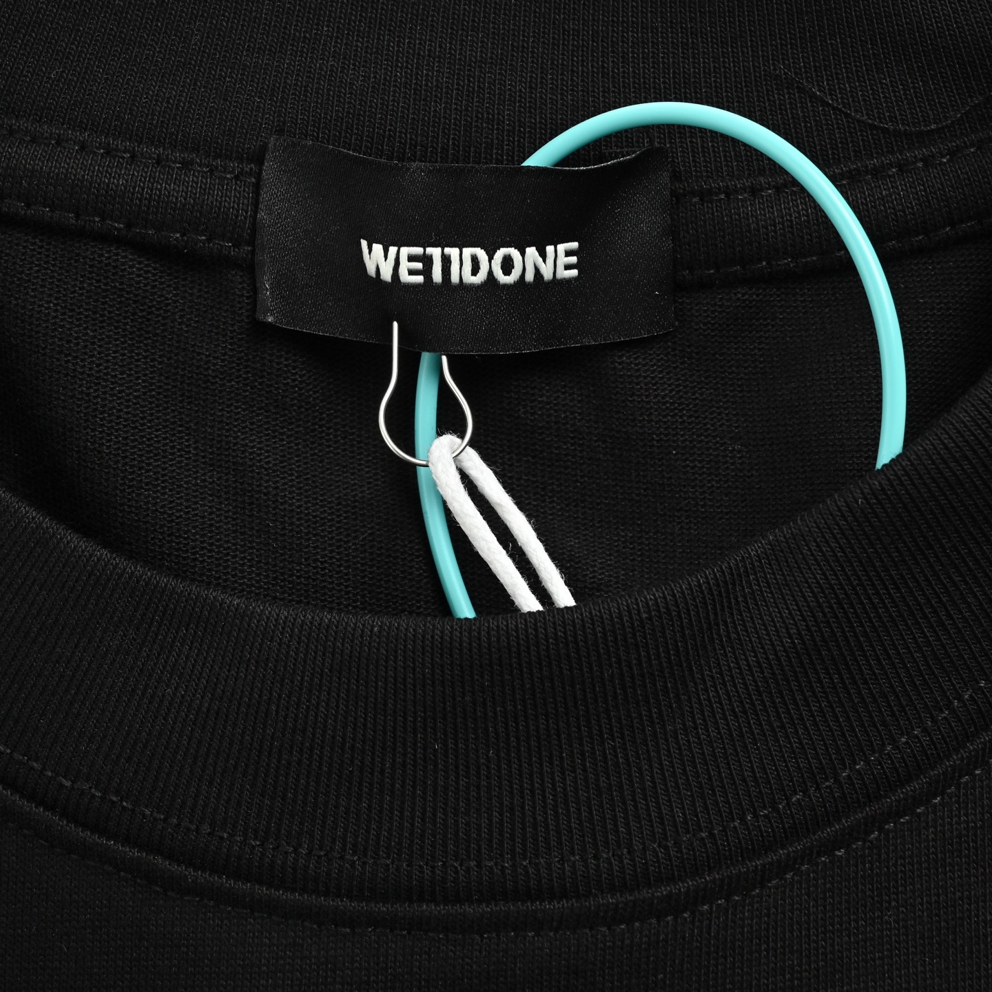We11 Done 硅胶立体皮标装饰字母印花短袖-Top High Quatity Cheap Sneakers Fashion Clothing Clothes Bags handbags Shoes of all Brand wholesale With The best Quality And Beautiful Price from China Factory Chinese suppliers wholesaler seller We11 Done 硅胶立体皮标装饰字母印花短袖
