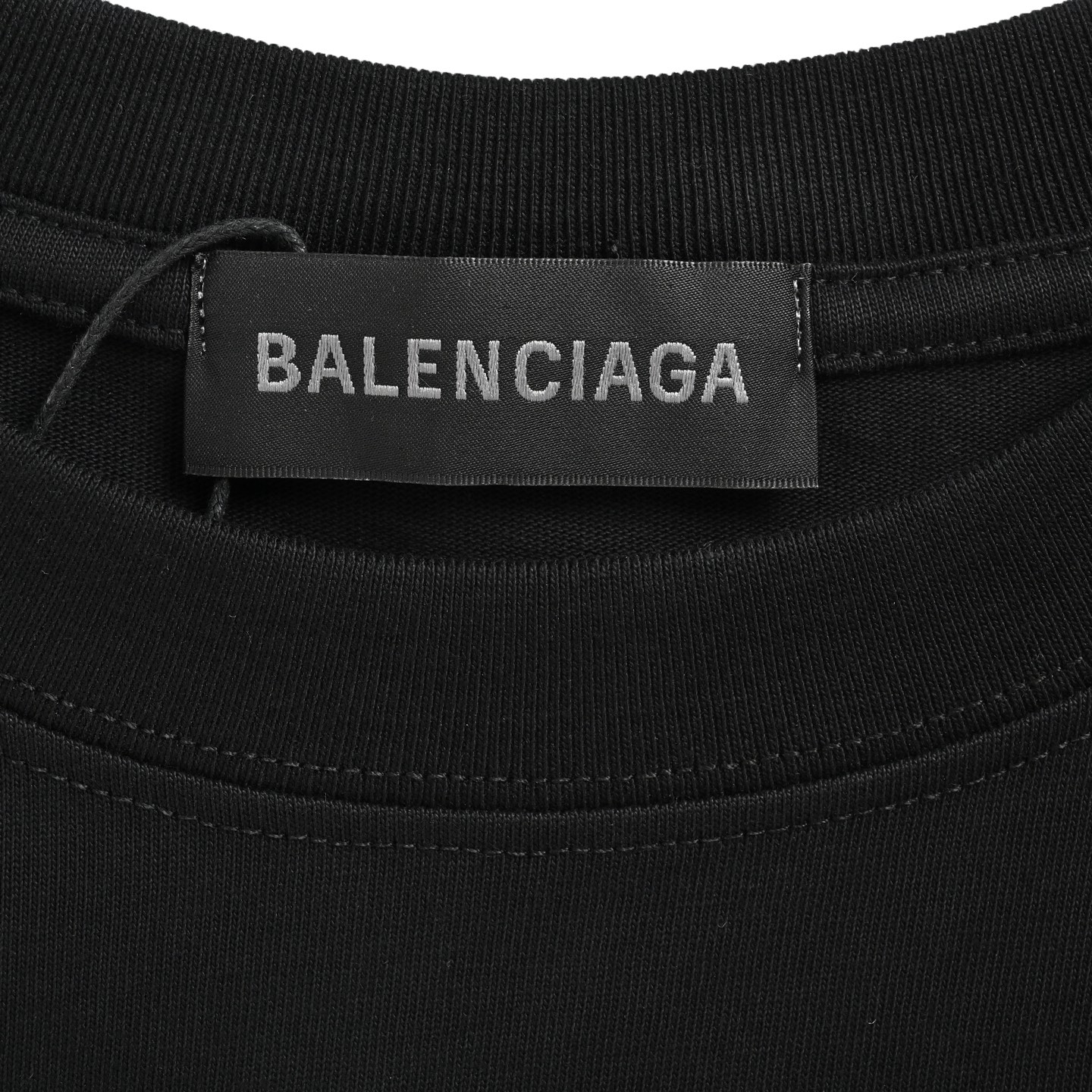 Balenciaga/巴黎世家 比弗利山庄刺绣小标短袖 黑色 白色-Top High Quatity Cheap Sneakers Fashion Clothing Clothes Bags handbags Shoes of all Brand wholesale With The best Quality And Beautiful Price from China Factory Chinese suppliers wholesaler seller Balenciaga/巴黎世家 比弗利山庄刺绣小标短袖 黑色 白色