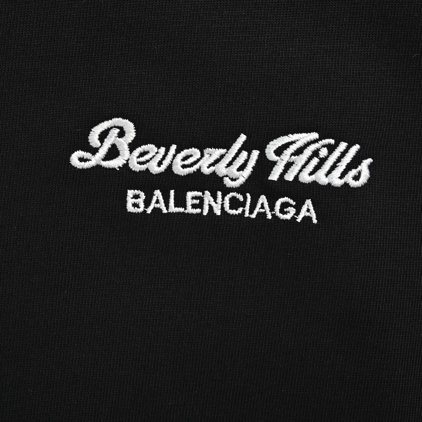 Balenciaga/巴黎世家 比弗利山庄刺绣小标短袖 黑色 白色-Top High Quatity Cheap Sneakers Fashion Clothing Clothes Bags handbags Shoes of all Brand wholesale With The best Quality And Beautiful Price from China Factory Chinese suppliers wholesaler seller Balenciaga/巴黎世家 比弗利山庄刺绣小标短袖 黑色 白色