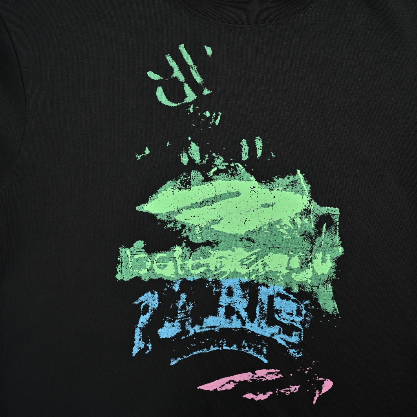 Balenciaga/巴黎世家 喷绘涂鸦印花短袖 黑色 白色 Balenciaga/巴黎世家 喷绘涂鸦印花短袖 黑色 白色