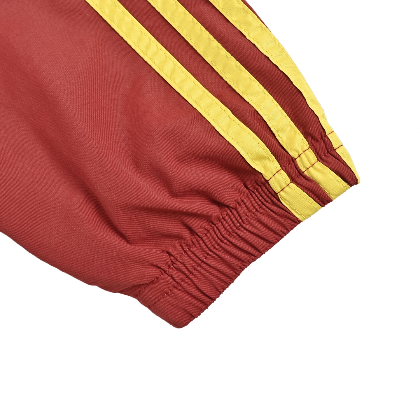 Adidas/阿迪达斯 阿森纳足球复古立领夹克 男款 红色-Top High Quatity Cheap Sneakers Fashion Clothing Clothes Bags handbags Shoes of all Brand wholesale With The best Quality And Beautiful Price from China Factory Chinese suppliers wholesaler seller Adidas/阿迪达斯 阿森纳足球复古立领夹克 男款 红色