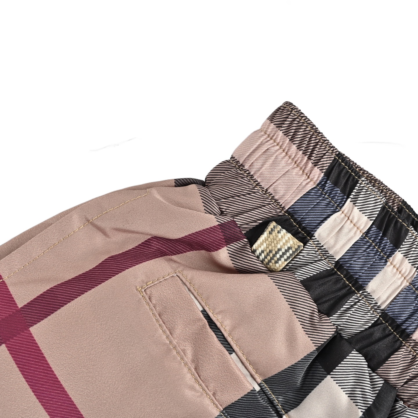 Burberry/巴宝莉 22ss 格纹弹力抽绳短裤-Chinese UA Cheap High Quatity Brand Clothes Bags handbags Sneakers wholesale wholesaler seller from China Factory suppliers Fashion Clothing Shoes best Quality Beautiful Price Burberry/巴宝莉 22ss 格纹弹力抽绳短裤