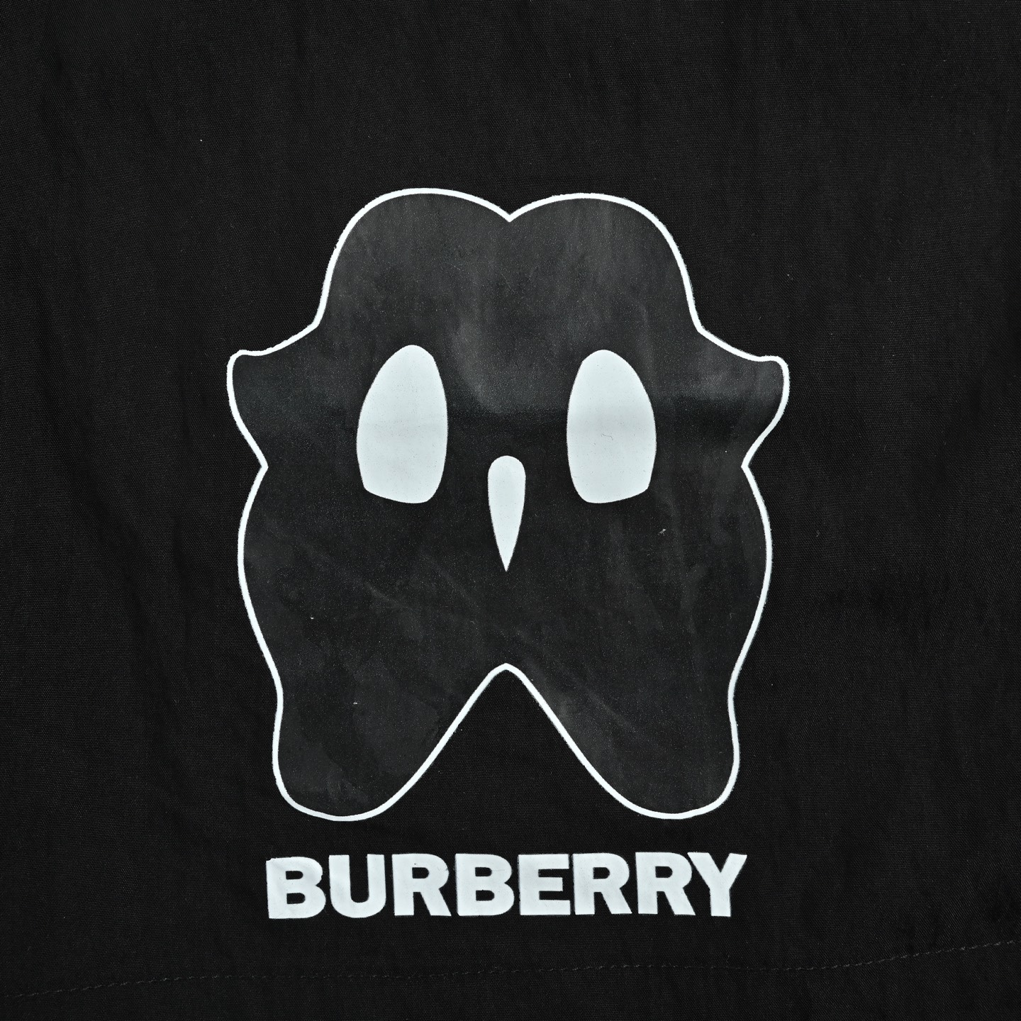 Burberry/巴宝莉 小怪兽沙滩短裤