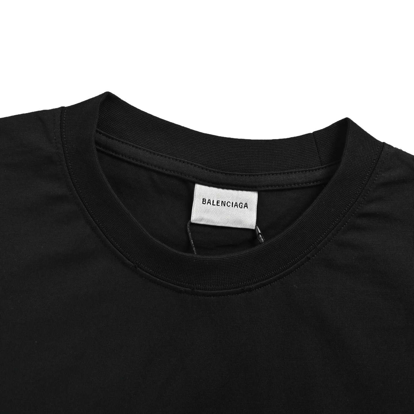 Balenciaga/巴黎世家 艺术字母印花短袖 黑色 白色-Top High Quatity Cheap Sneakers Fashion Clothing Clothes Bags handbags Shoes of all Brand wholesale With The best Quality And Beautiful Price from China Factory Chinese suppliers wholesaler seller Balenciaga/巴黎世家 艺术字母印花短袖 黑色 白色