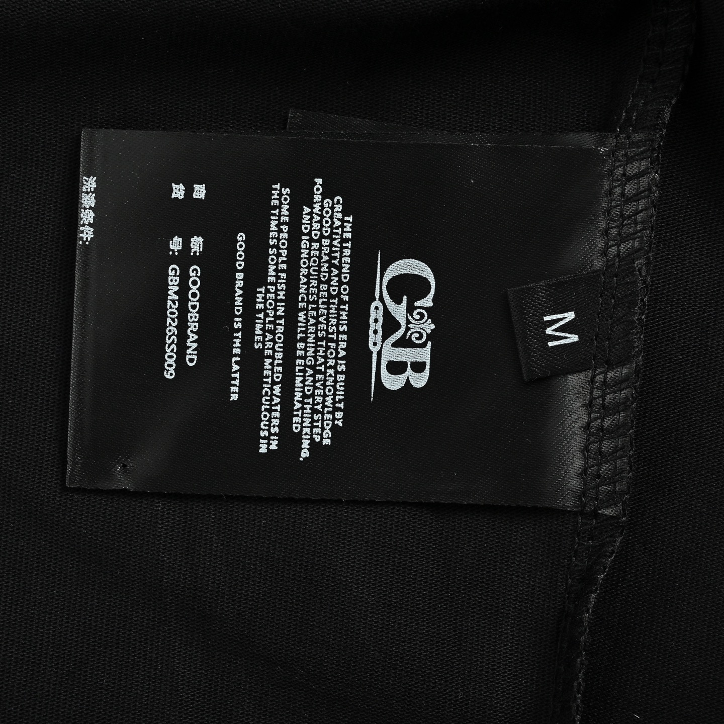 GOODBRAND 26ss 撞色小花标语烫钻短袖 Color 黑色 白色-Top High Quatity Cheap Sneakers Fashion Clothing Clothes Bags handbags Shoes of all Brand wholesale With The best Quality And Beautiful Price from China Factory Chinese suppliers wholesaler seller GOODBRAND 26ss 撞色小花标语烫钻短袖 Color 黑色 白色