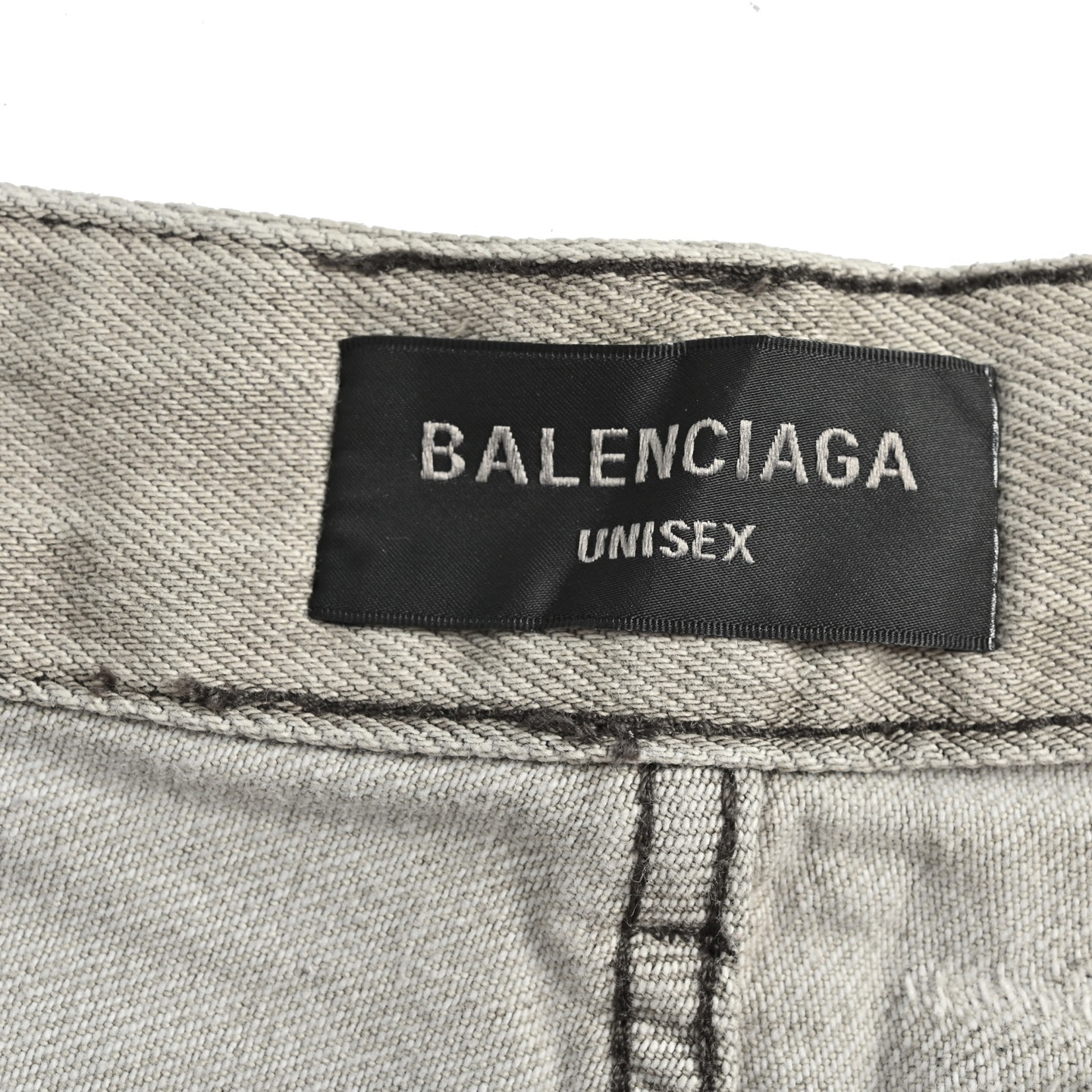 Balenciaga/巴黎世家 24FW 白色大破坏刀割牛仔裤-莆田鞋,莆田鞋货源,高仿鞋,高仿鞋货源,安福档口,莆田高仿鞋,莆田鞋批发,高仿鞋批发,莆田高仿运动鞋,高仿运动鞋,莆田运动鞋 Balenciaga/巴黎世家 24FW 白色大破坏刀割牛仔裤