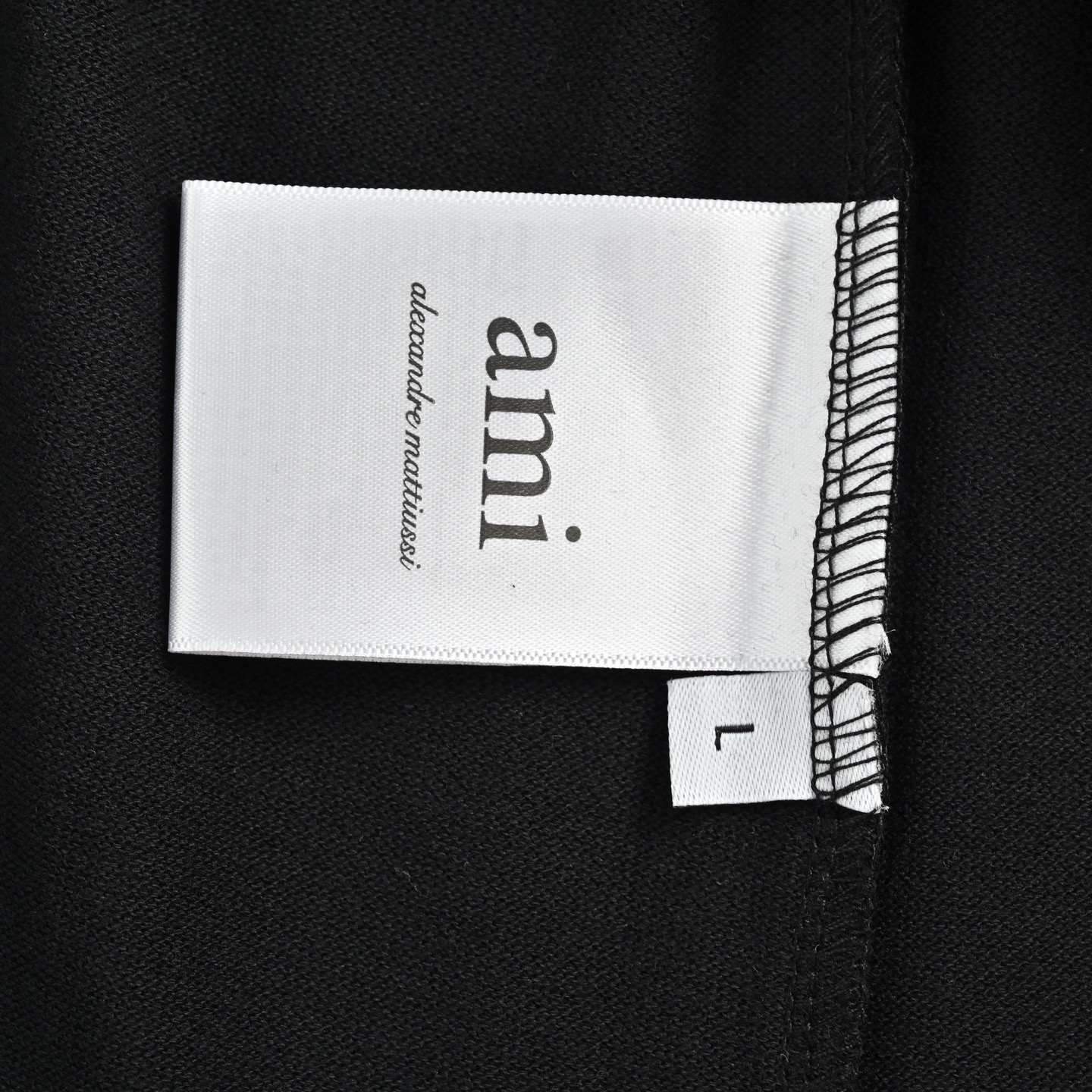 Ami Paris 经典爱心刺绣Polo短袖 一款经典简约百搭的高级POLO-Chinese UA Cheap High Quatity Brand Clothes Bags handbags Sneakers wholesale wholesaler seller from China Factory suppliers Fashion Clothing Shoes best Quality Beautiful Price Ami Paris 经典爱心刺绣Polo短袖 一款经典简约百搭的高级POLO