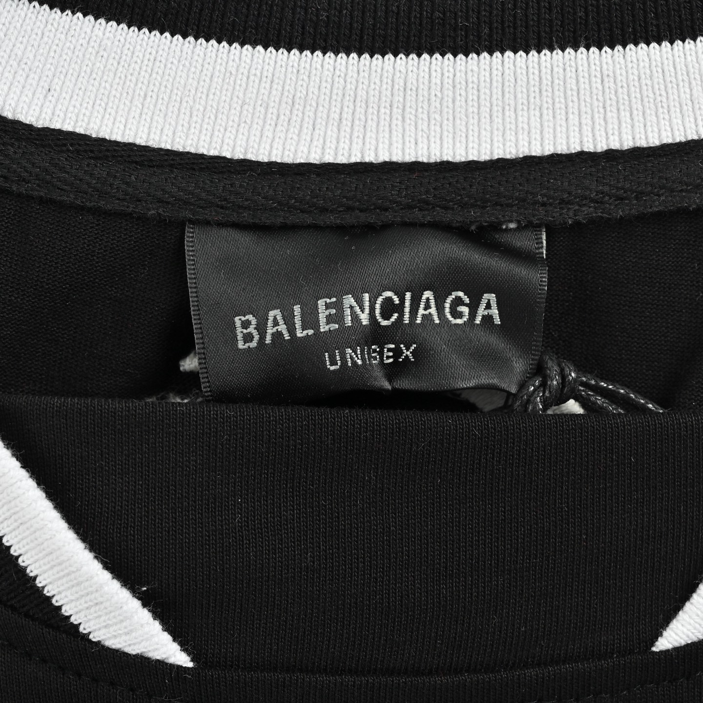Balenciaga/巴黎世家 NBA 篮球联名短袖 红色 白色 黑色-Chinese UA Cheap High Quatity Brand Clothes Bags handbags Sneakers wholesale wholesaler seller from China Factory suppliers Fashion Clothing Shoes best Quality Beautiful Price Balenciaga/巴黎世家 NBA 篮球联名短袖 红色 白色 黑色