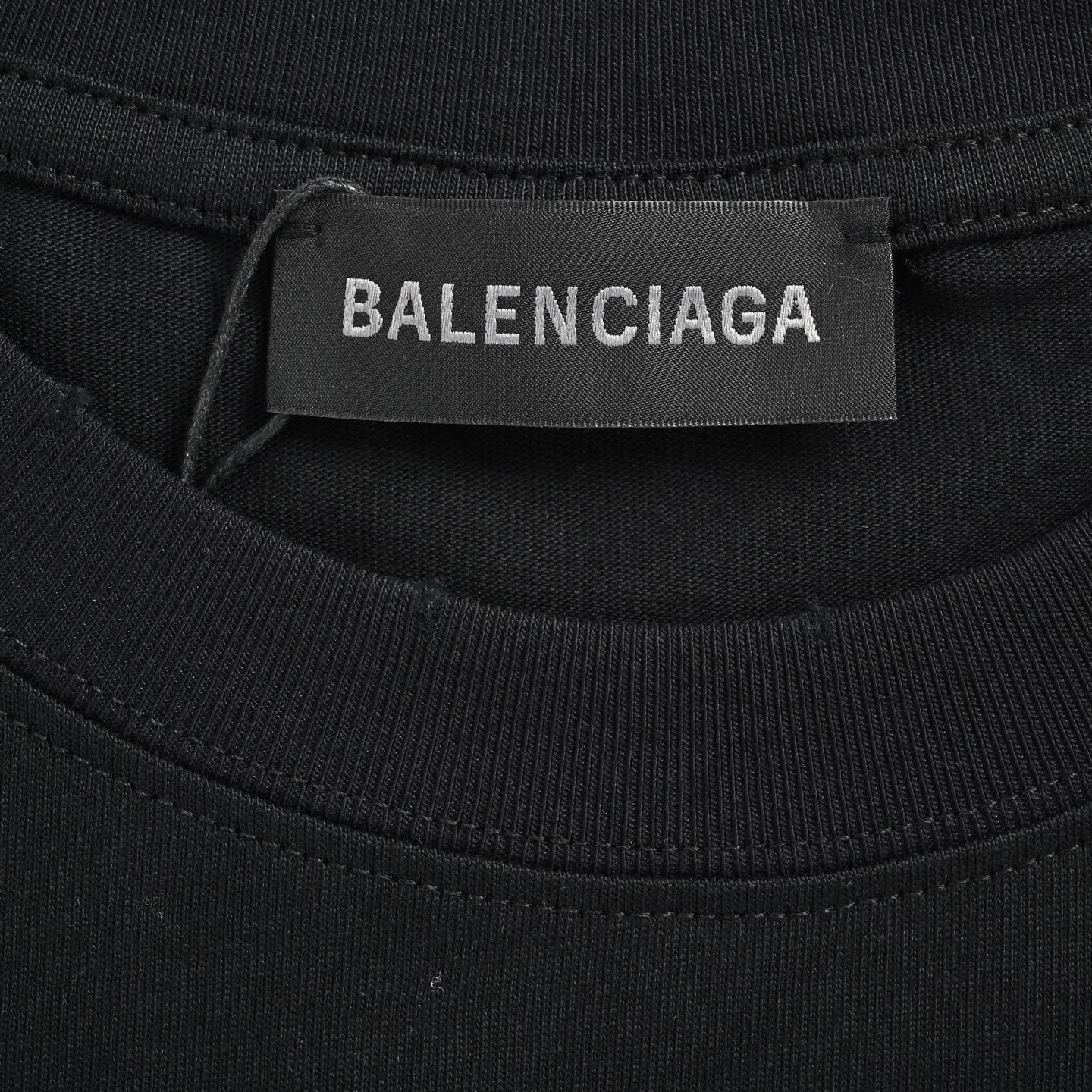 Balenciaga/巴黎世家 粉色麦穗字母印花短袖-Top High Quatity Cheap Sneakers Fashion Clothing Clothes Bags handbags Shoes of all Brand wholesale With The best Quality And Beautiful Price from China Factory Chinese suppliers wholesaler seller Balenciaga/巴黎世家 粉色麦穗字母印花短袖